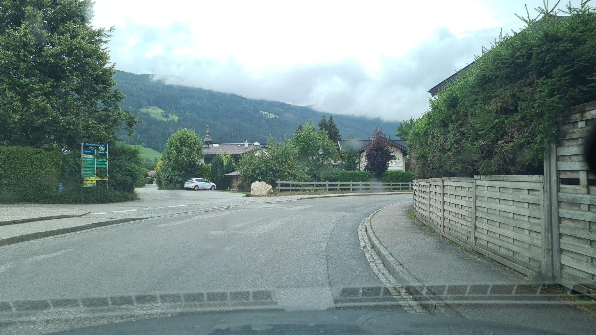 Street view near Hotel Alpenland, Altenmarkt im Pongau — © schermy_at (CC BY-SA · Mapillary)