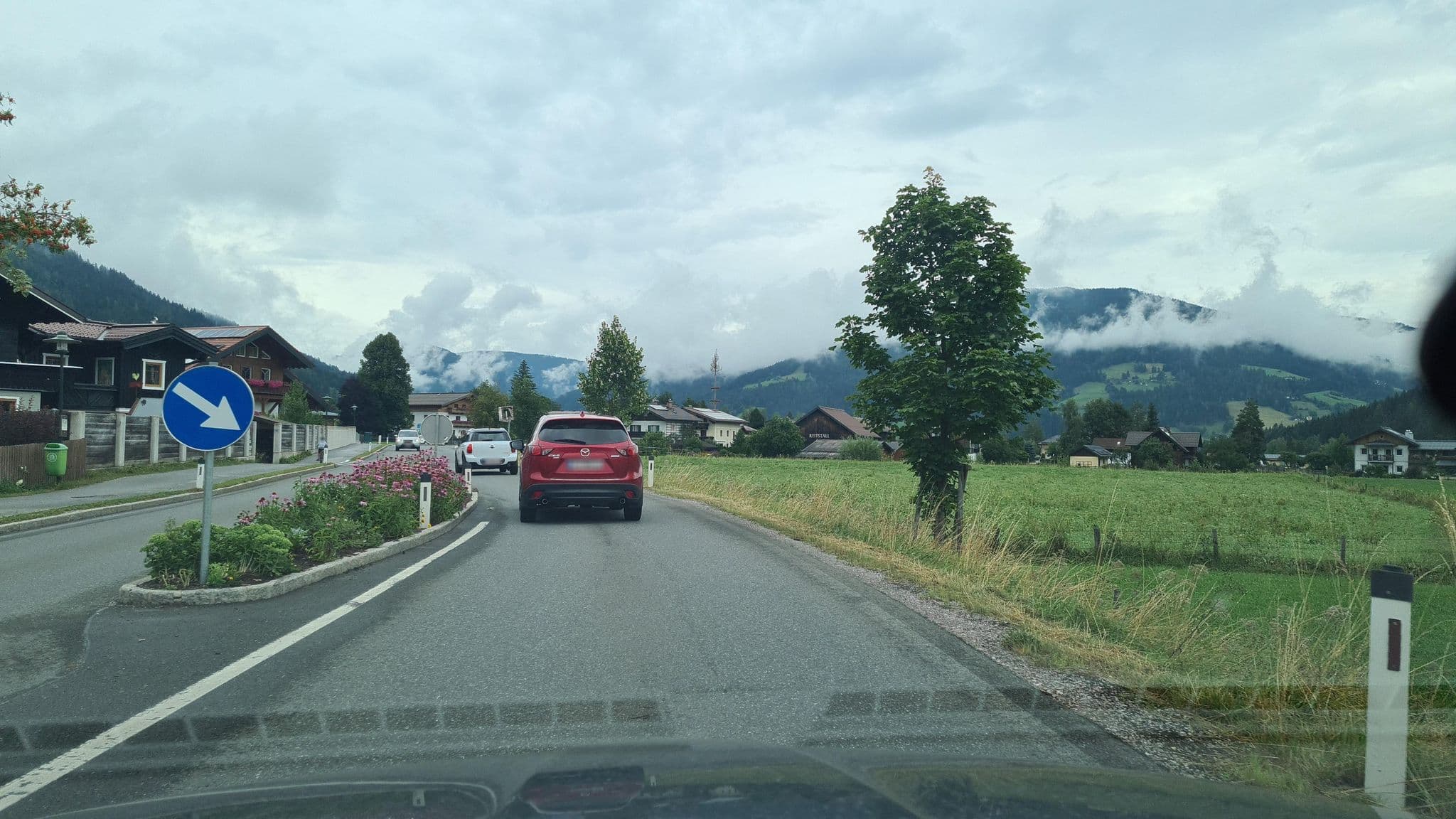 Street view near Hotel & Restaurant Schützenhof Flachau, Salzburger Land, Altenmarkt im Pongau — © schermy_at (CC BY-SA · Mapillary)