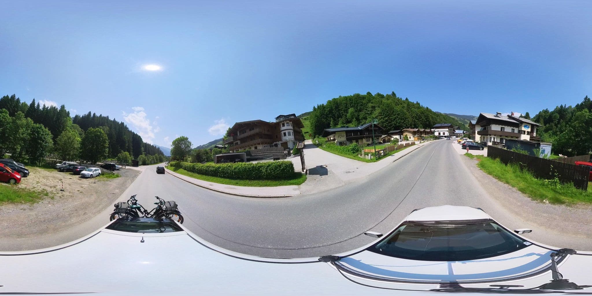 Street view near Apartments Salzburgerhof, Saalbach — © osmplus_org (CC BY-SA · Mapillary)