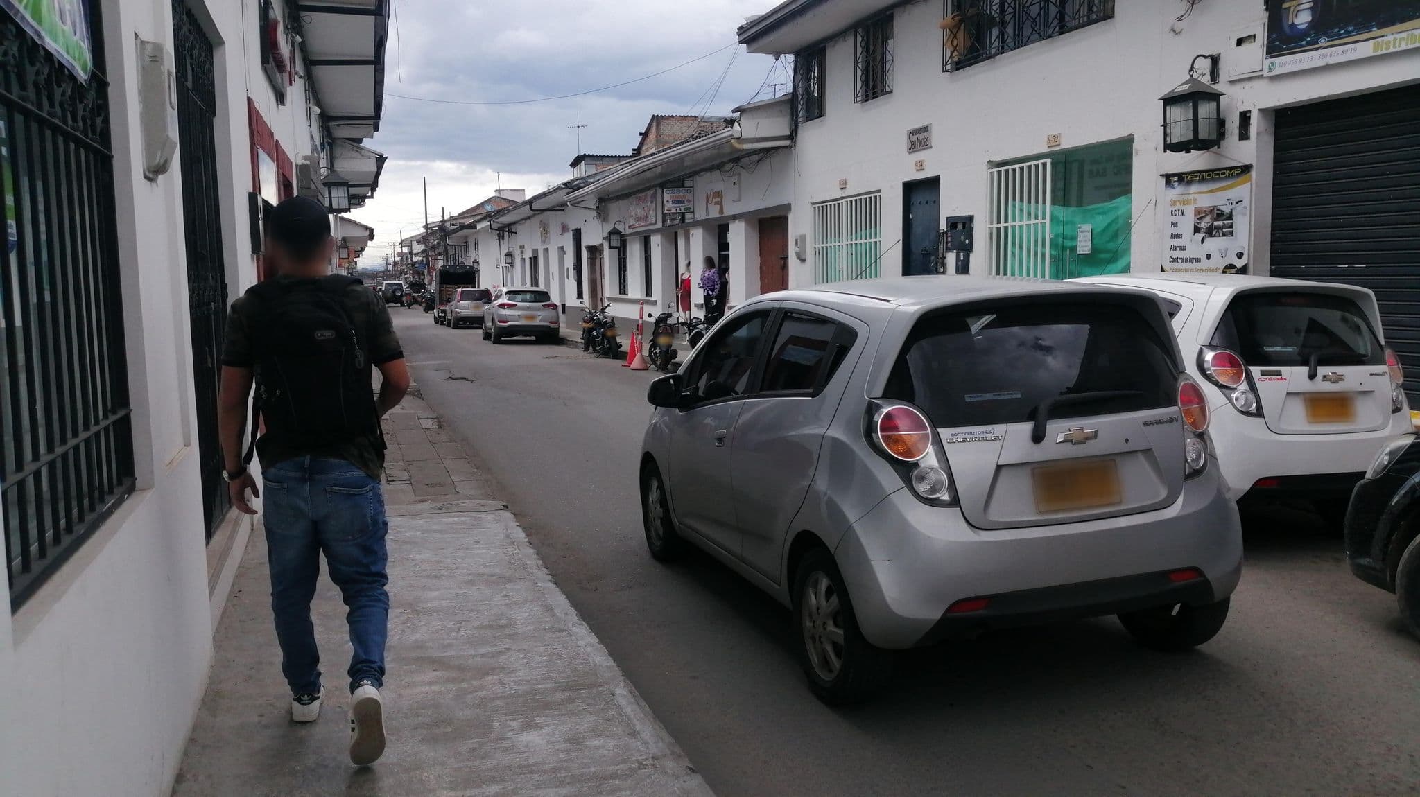 Street view near Hotel (aparta- Hotel) San Nicolás Popayán, Popayán — © paolaguzman (CC BY-SA · Mapillary)