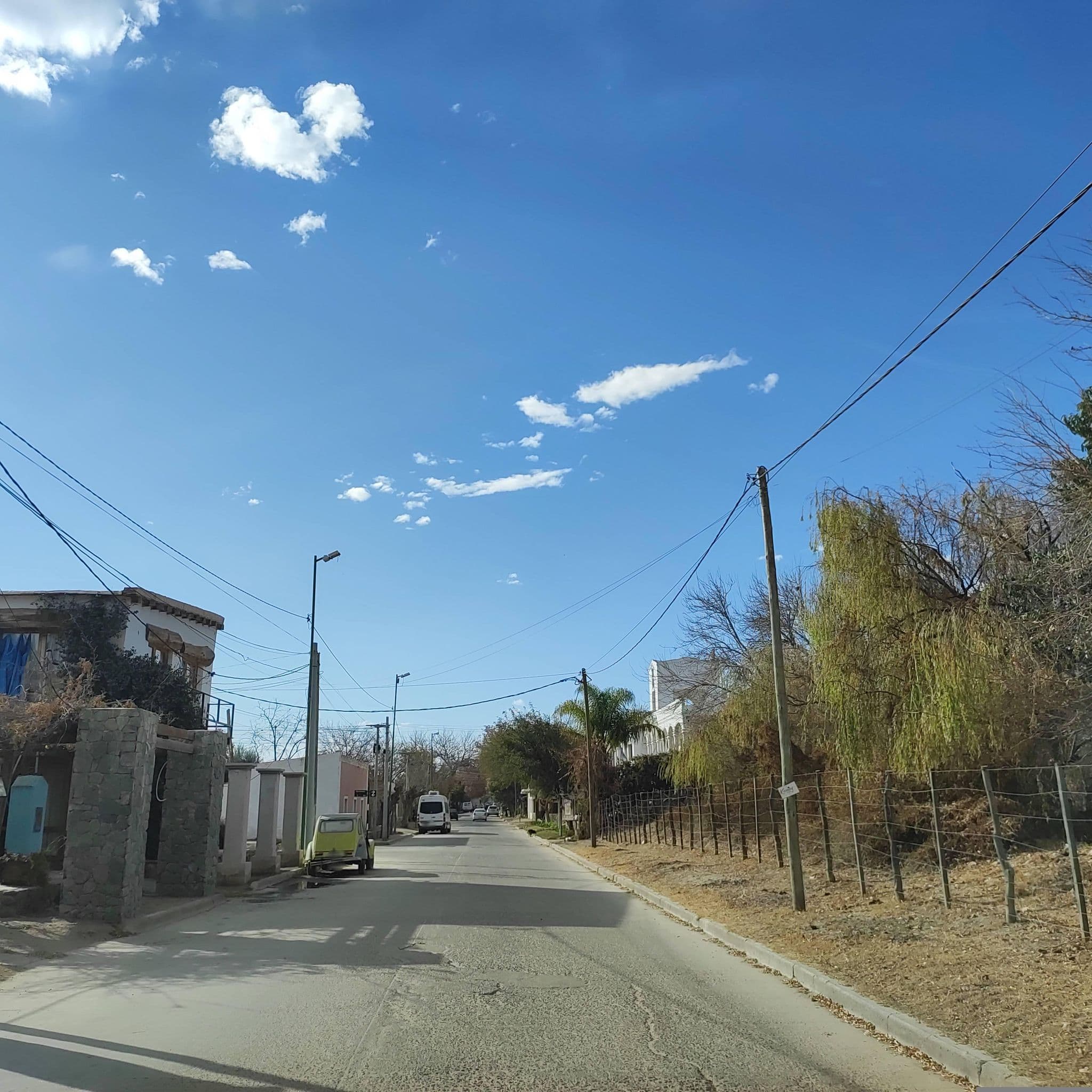 Street view near Casa de sol de barro, Cafayate — © diegokrein (CC BY-SA · Mapillary)