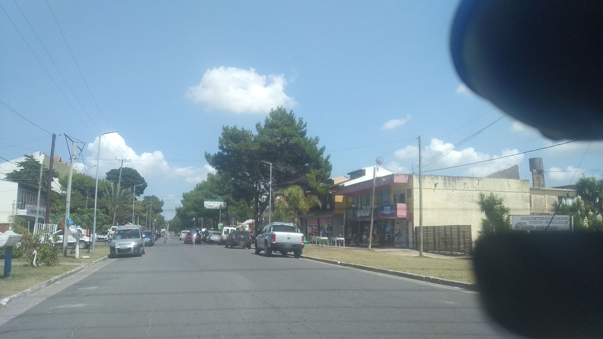 Street view near Hotel Rocío Club de Mar, Mar del Tuyú — © nicfer (CC BY-SA · Mapillary)