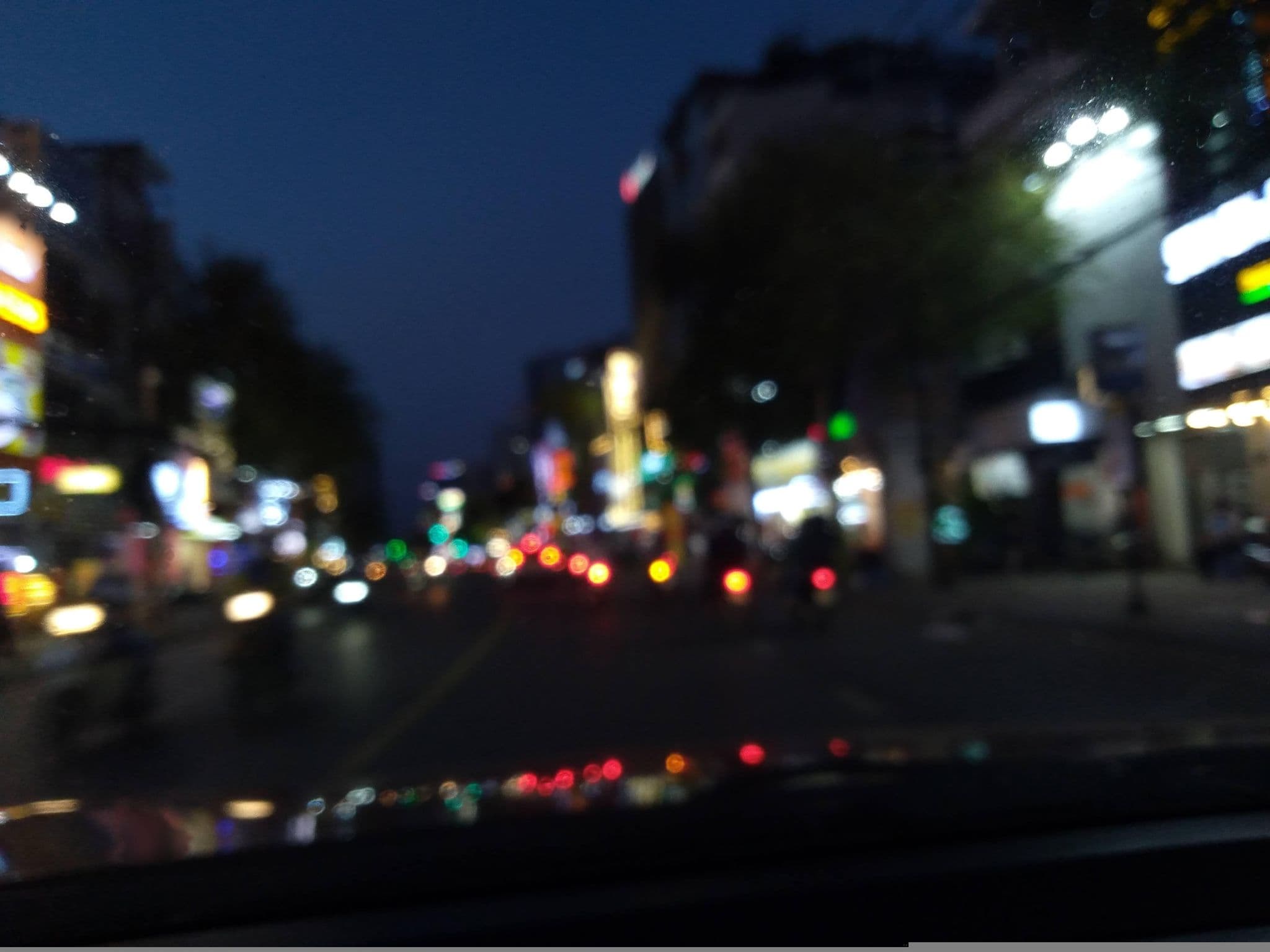 Street view near Emru Homestay, Bình Thạnh — © sg_front_1 (CC BY-SA · Mapillary)