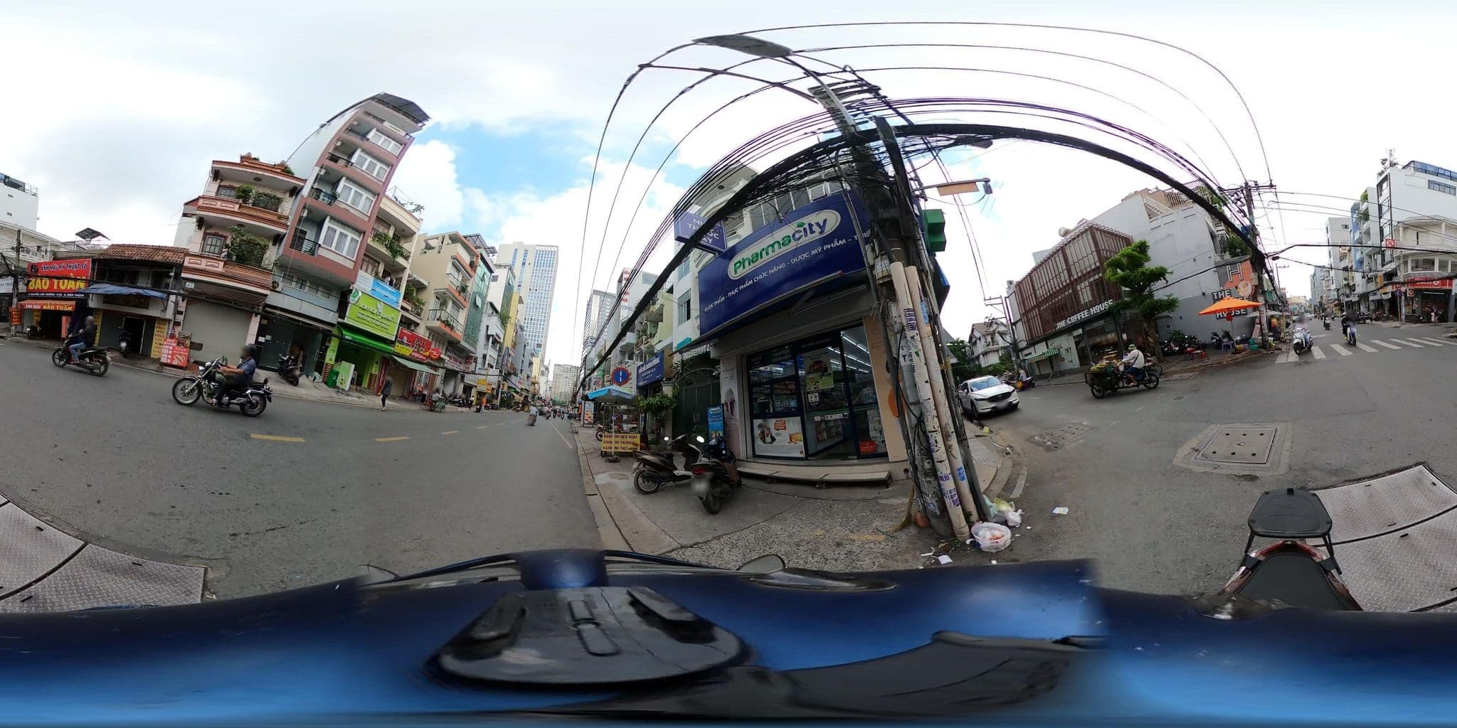 Street view near Lovebox Bình Thạnh, Bình Thạnh — © bemaps_1pd (CC BY-SA · Mapillary)