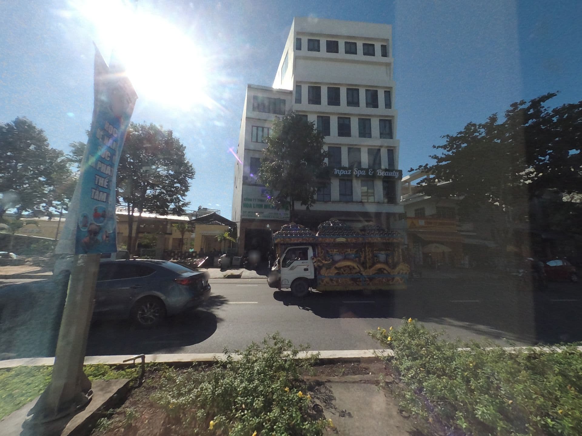 Street view near An An Homes, Cẩm Lệ — © rsnaru (CC BY-SA · Mapillary)