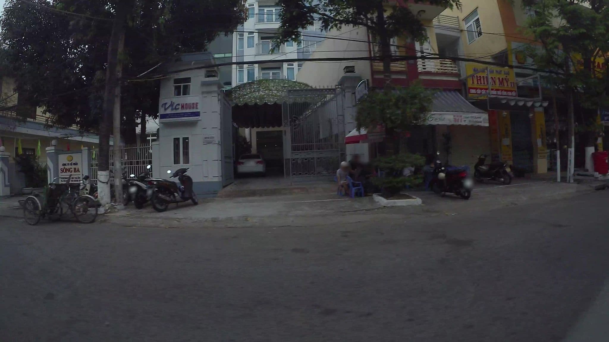 Street view near Vic House Hotel, Cẩm Lệ — © kaartcam (CC BY-SA · Mapillary)