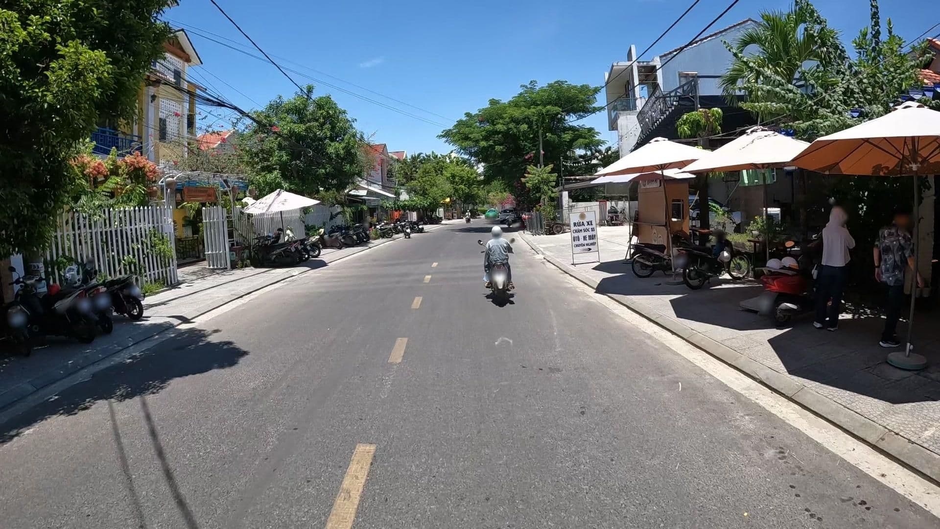 Street view near HOI AN HEART HOSTEL VILLA, Hoi An — © lucomsky (CC BY-SA · Mapillary)