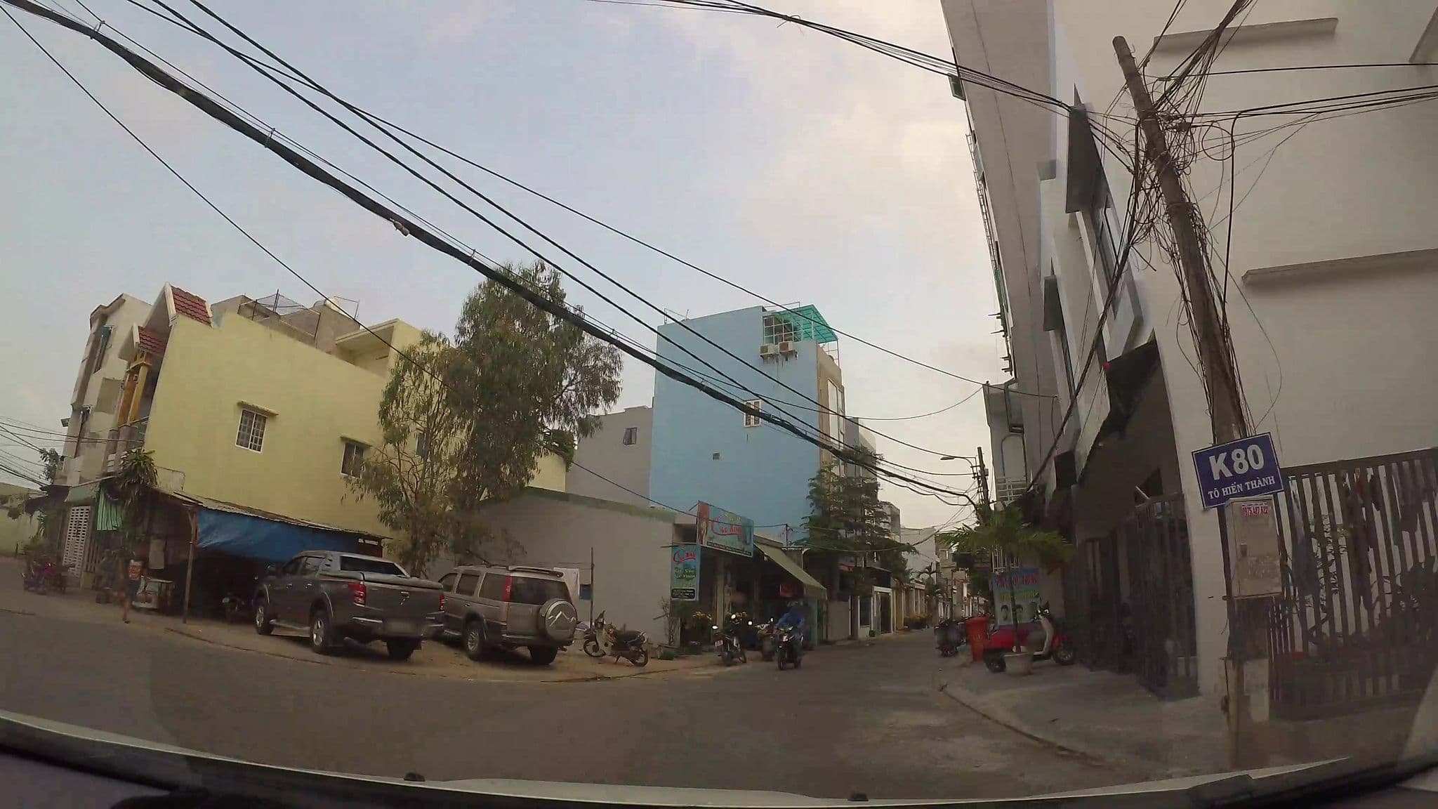 Street view near Duy Tùng Hotel Đà Nẵng, Sơn Trà — © kaartcam (CC BY-SA · Mapillary)