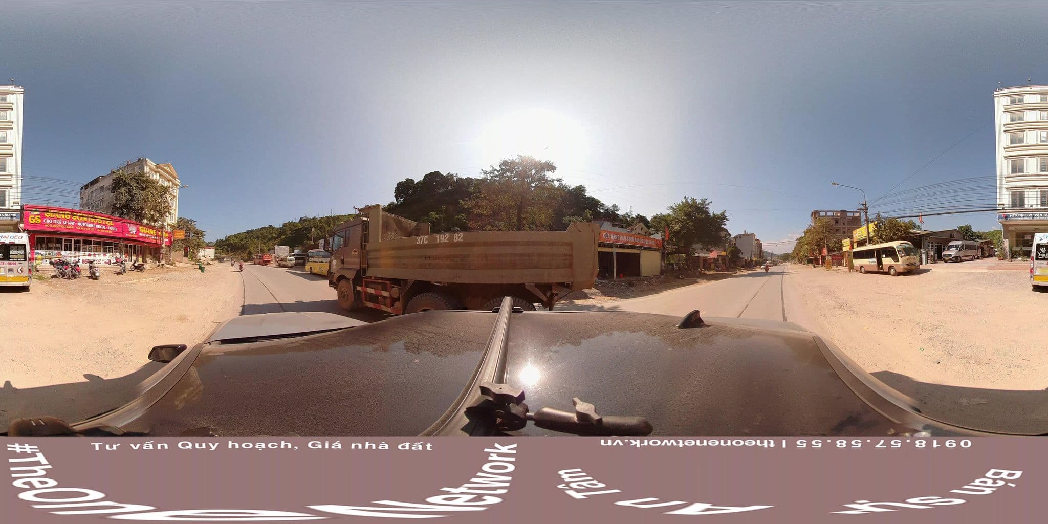 Street view near Glowstone Hostel - Ha Giang, Hà Giang — © theonenetwork (CC BY-SA · Mapillary)
