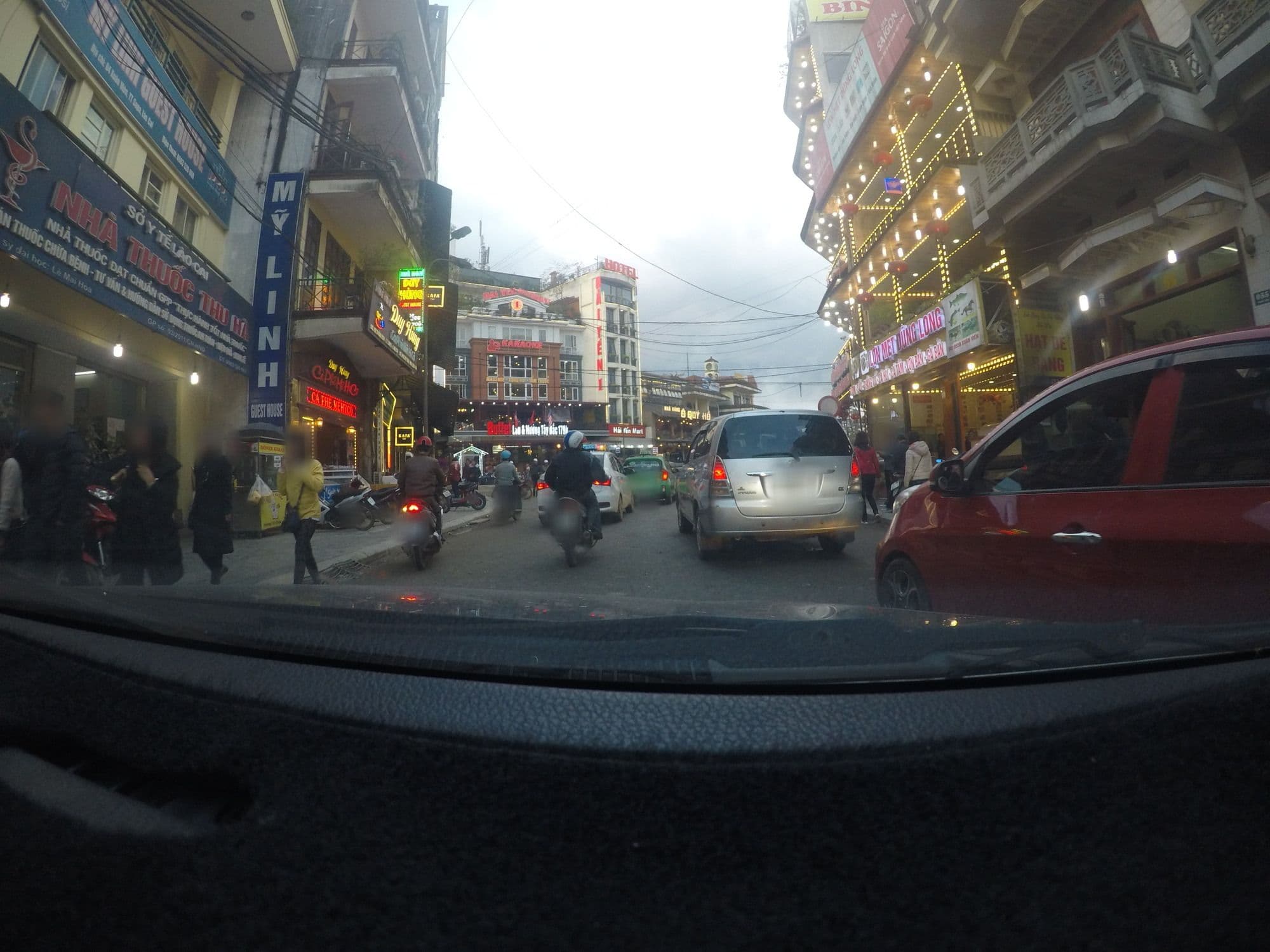 Street view near Nguyệt Bắc homestay, Sa Pa — © 24dakenlo (CC BY-SA · Mapillary)