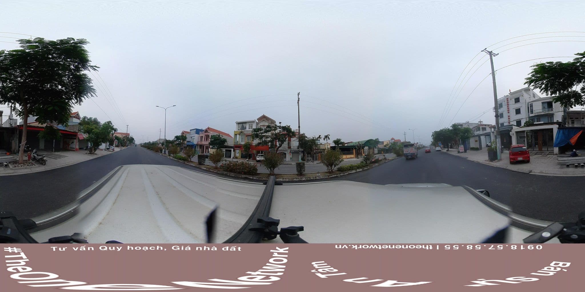 Street view near Hong Kong Hotel, Đố Sơn — © theonenetwork (CC BY-SA · Mapillary)