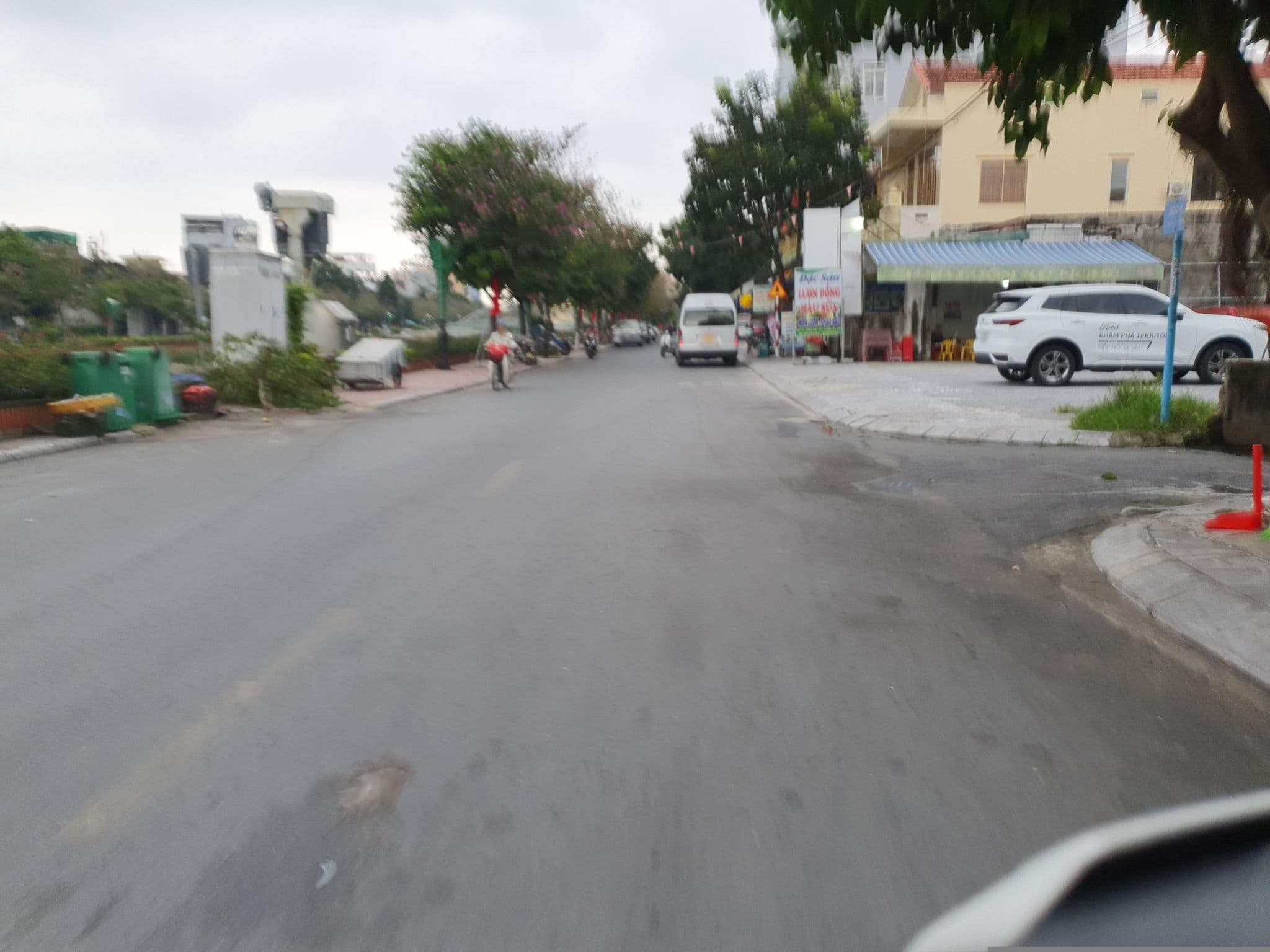 Street view near Khách sạn 68 Đồng Hải, Đồng Hới — © russmcd (CC BY-SA · Mapillary)