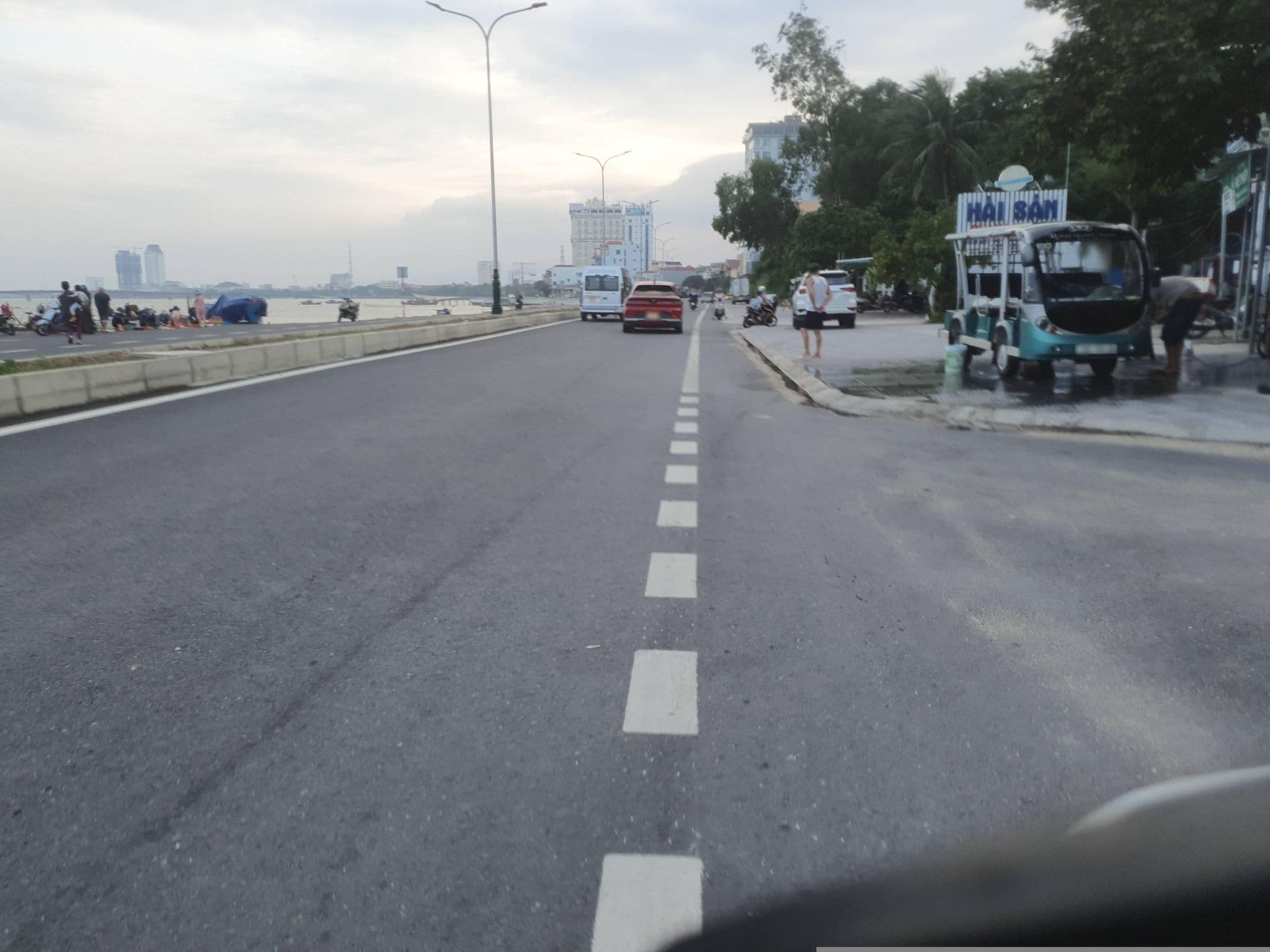 Street view near DREAM Home stay01, Đồng Hới — © russmcd (CC BY-SA · Mapillary)