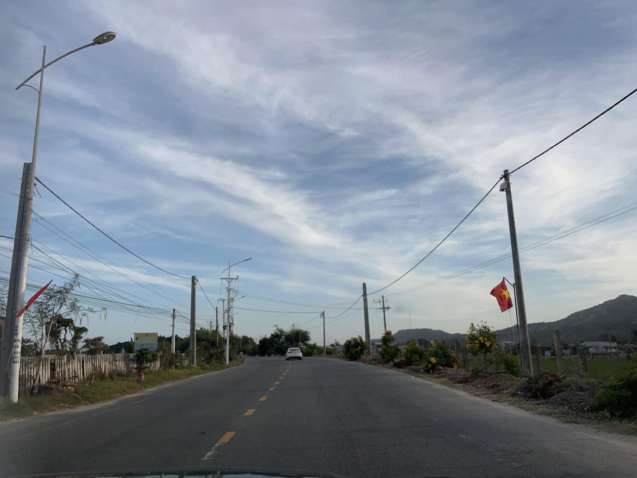 Street view near Farobe - Farmstay & Homestay, Khánh Hải — © DriveWithHoang (CC BY-SA · Mapillary)