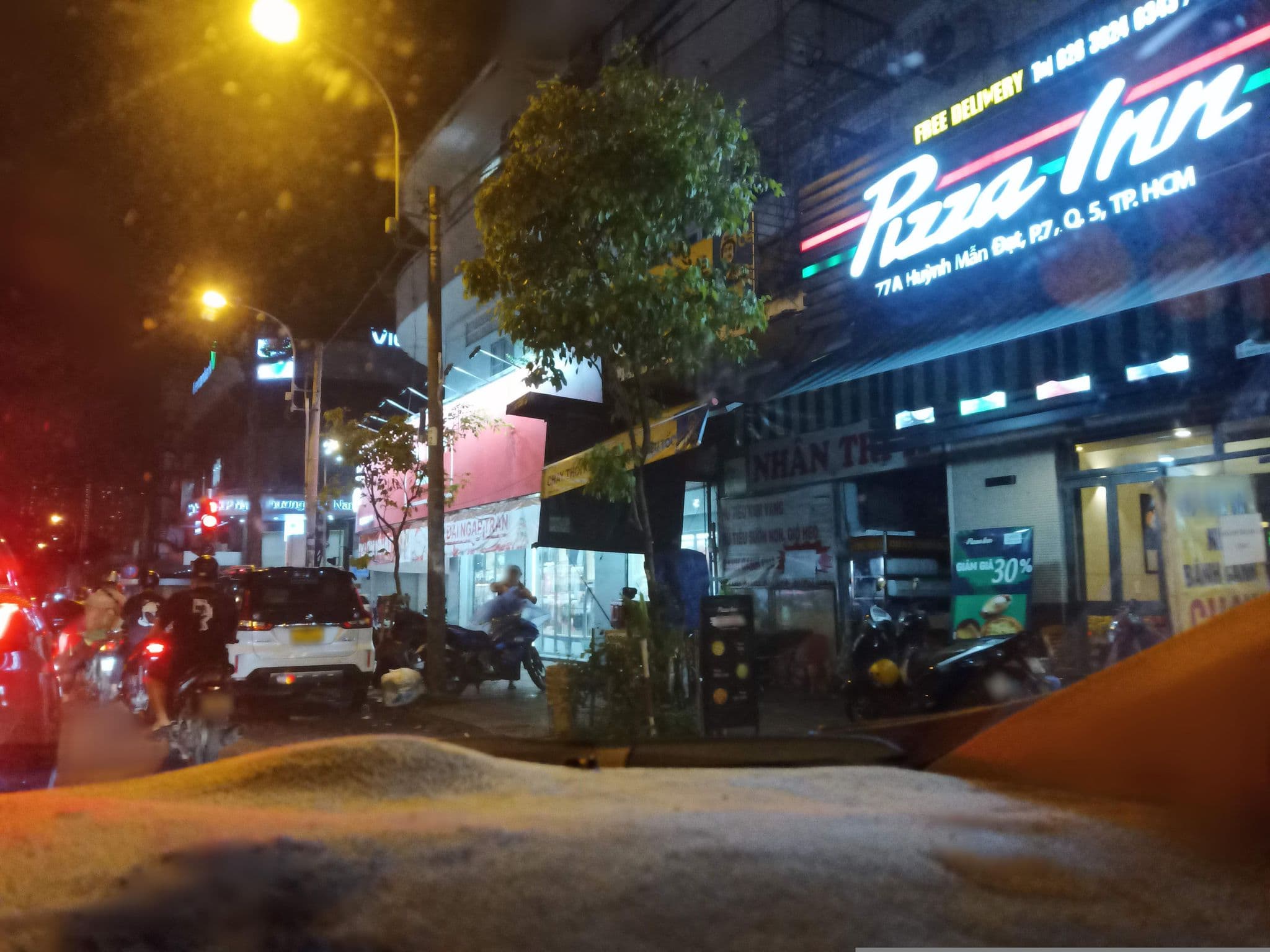 Street view near HOMESTAY SAI GON, Quận Năm — © sg_right_1 (CC BY-SA · Mapillary)
