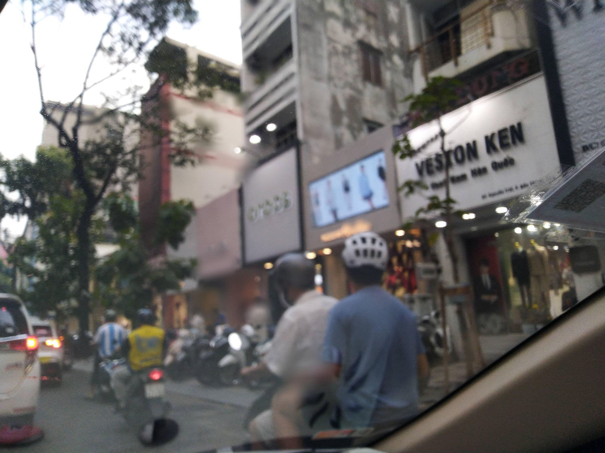 Street view near Chip Homestay & Studio, Quận Ba — © sg_right_2 (CC BY-SA · Mapillary)