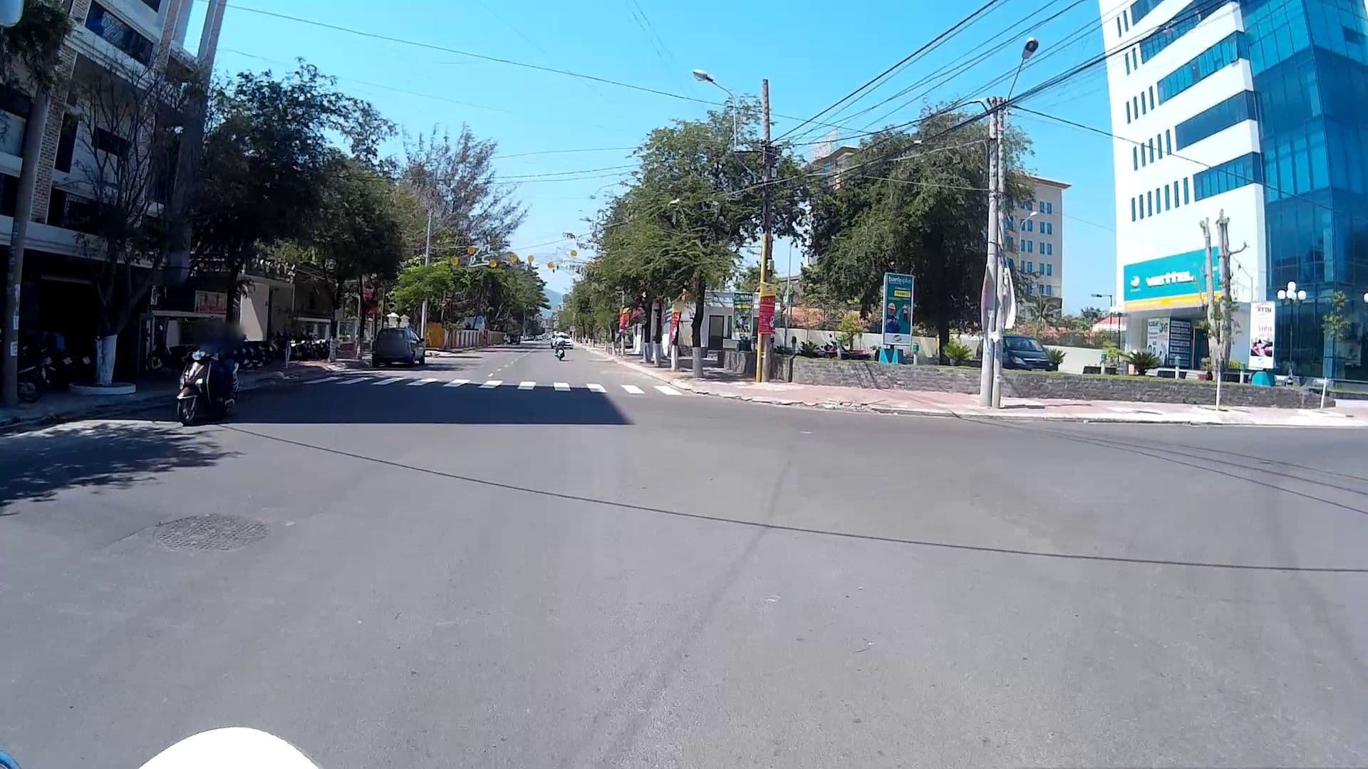 Street view near Khách Sạn Gia Hoàng-Quy Nhơn, Qui Nhon — © suki52 (CC BY-SA · Mapillary)