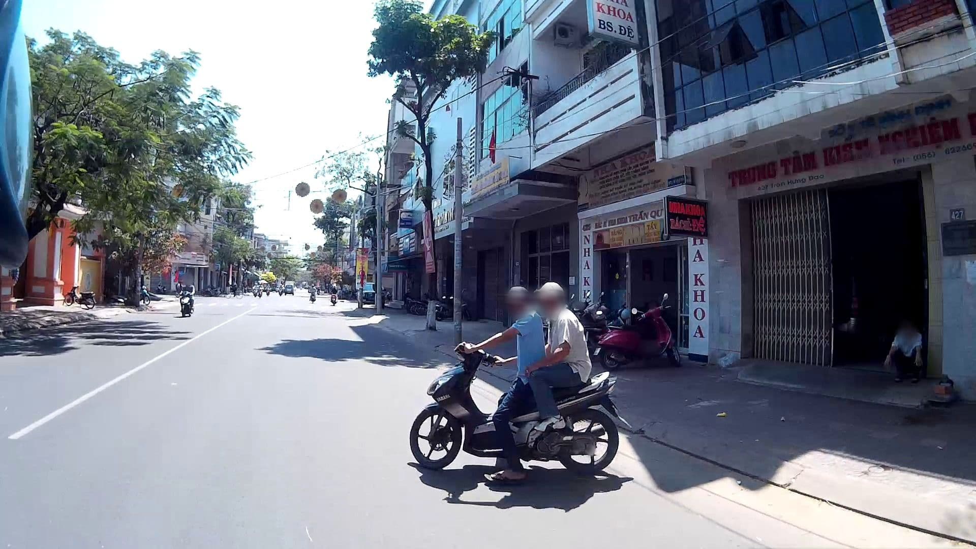 Street view near Khách sạn-homestay quy nhơn Tom, Qui Nhon — © suki52 (CC BY-SA · Mapillary)