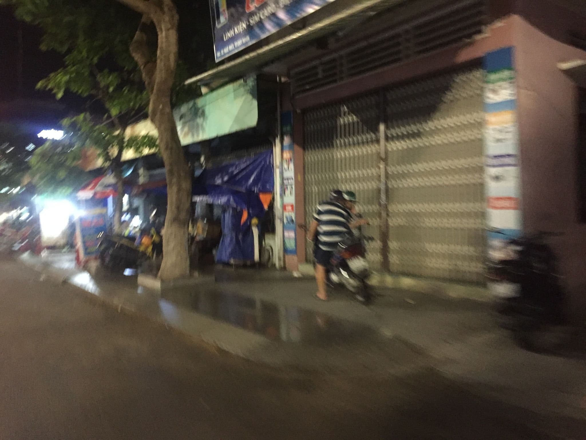 Street view near Little Quy Nhon - Homestay Near Sea, Qui Nhon — © huyetnga (CC BY-SA · Mapillary)