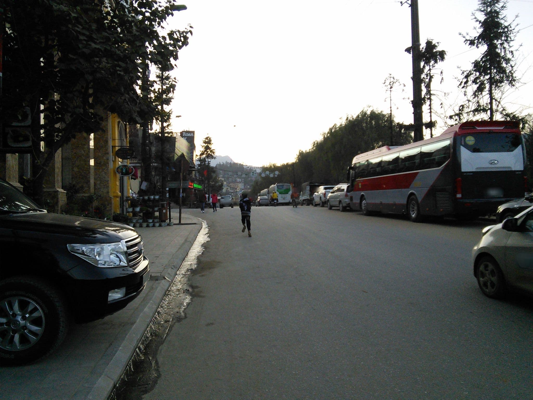 Street view near Lake Panorama Hotel, Sa Pa — © mcmayer (CC BY-SA · Mapillary)