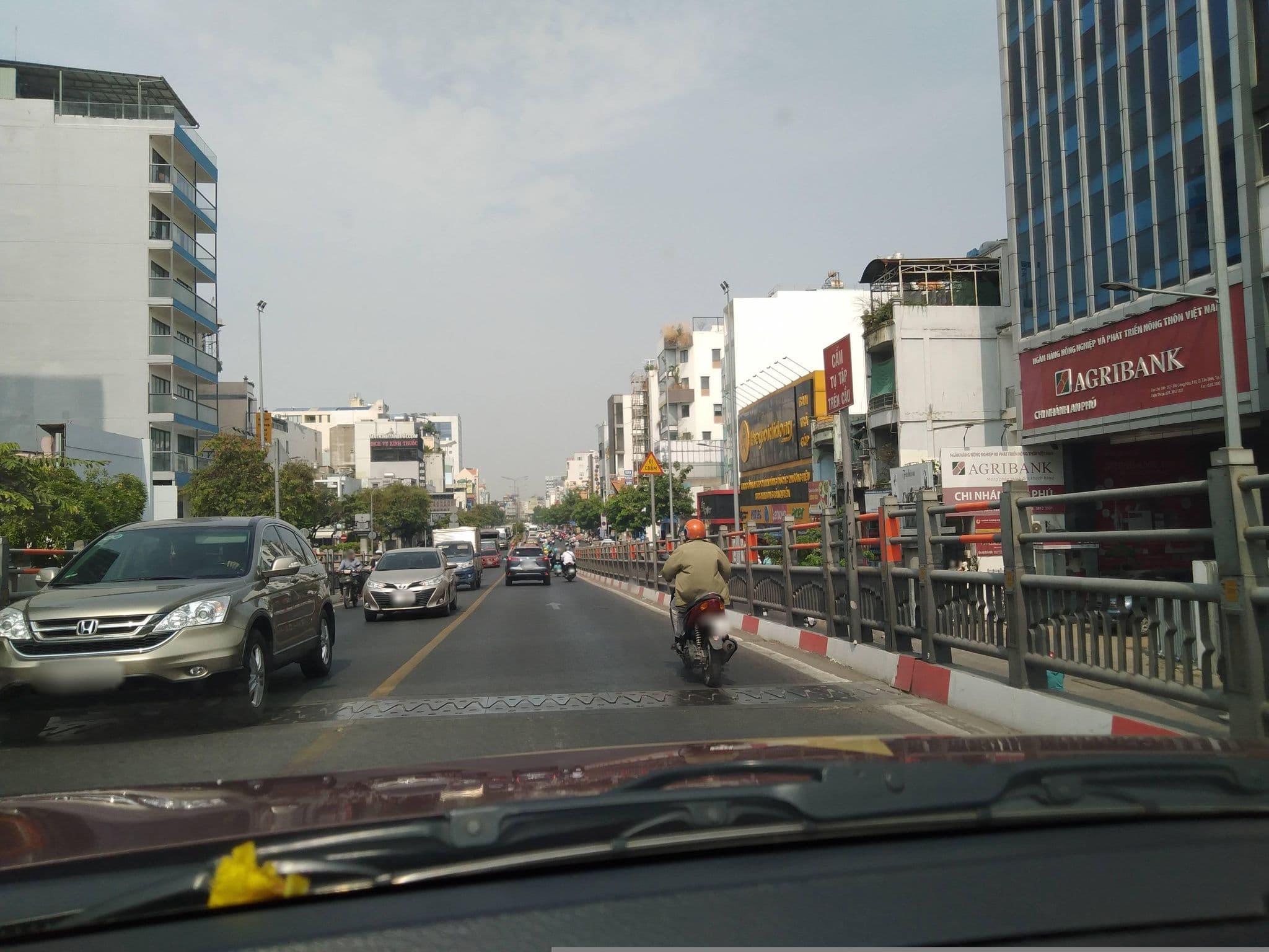 Street view near Khách Sạn Khánh Vy, Tân Bình — © sg_front_1 (CC BY-SA · Mapillary)