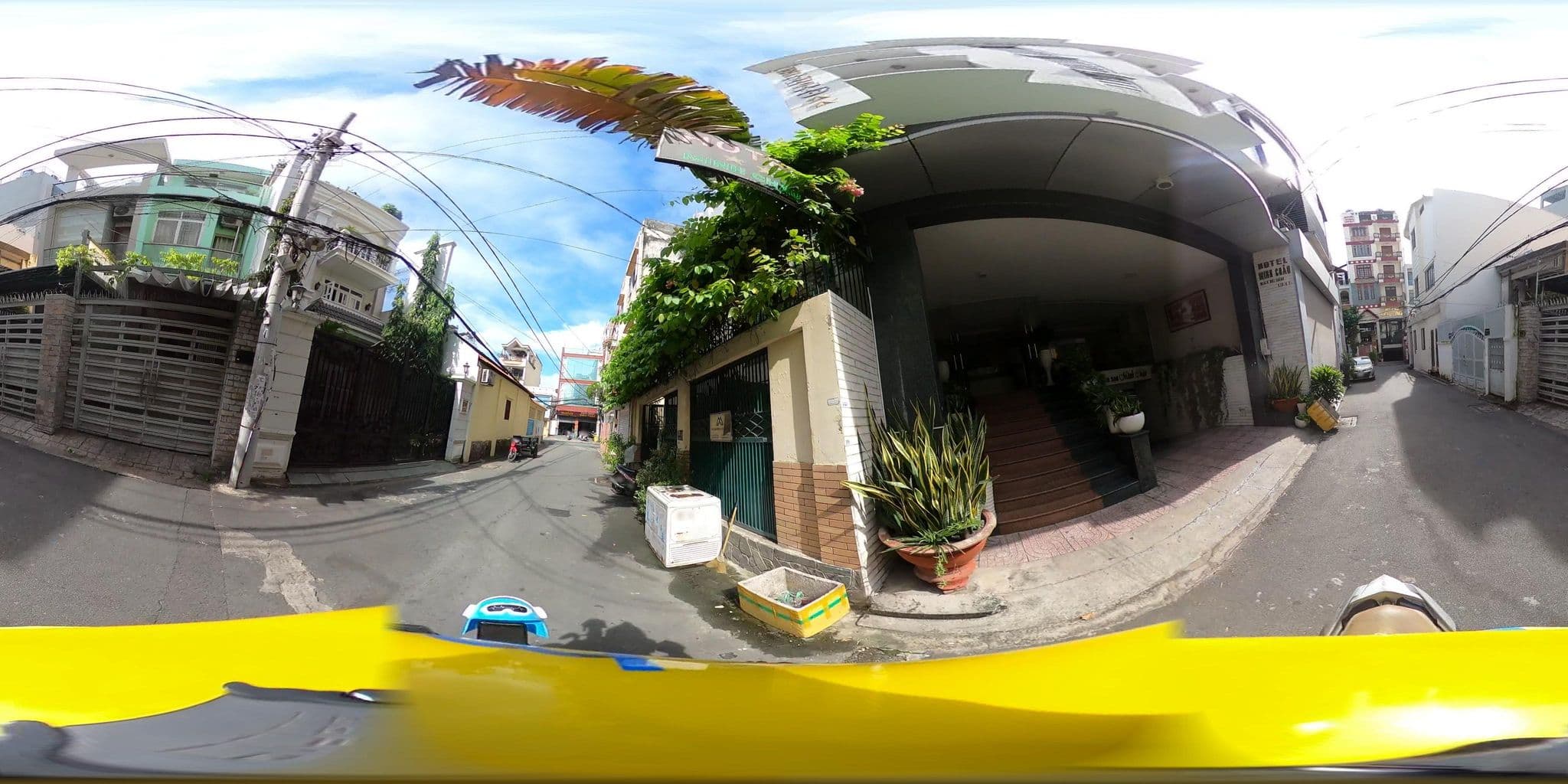 Street view near Khách Sạn Minh Châu, Tân Bình — © bemaps3_sg (CC BY-SA · Mapillary)