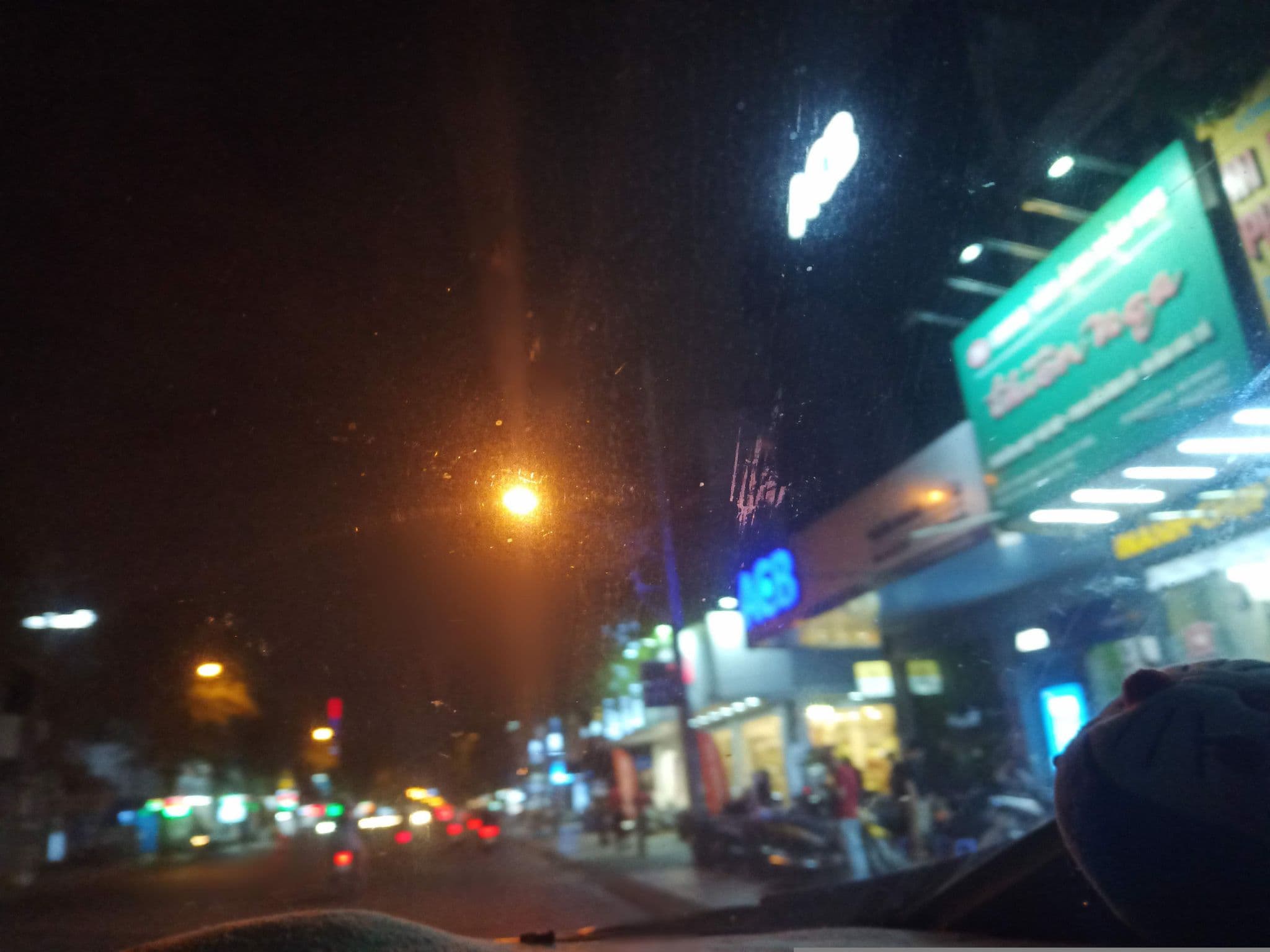 Street view near Đào Tiên Hotel, Tân Bình — © sg_right_1 (CC BY-SA · Mapillary)