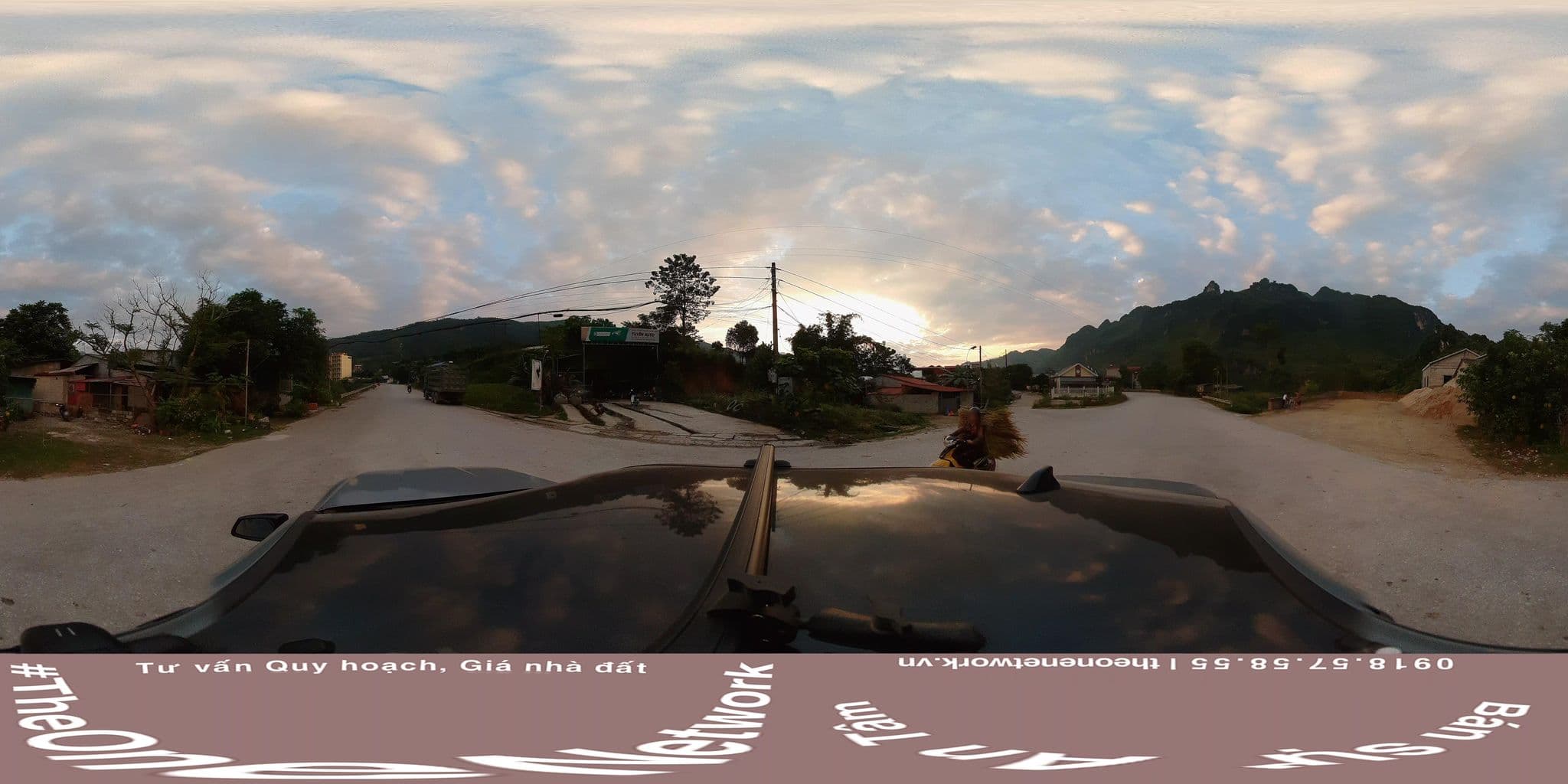 Street view near Nhà Sàn Homestay 2, Thị Trấn Yên Minh — © theonenetwork (CC BY-SA · Mapillary)