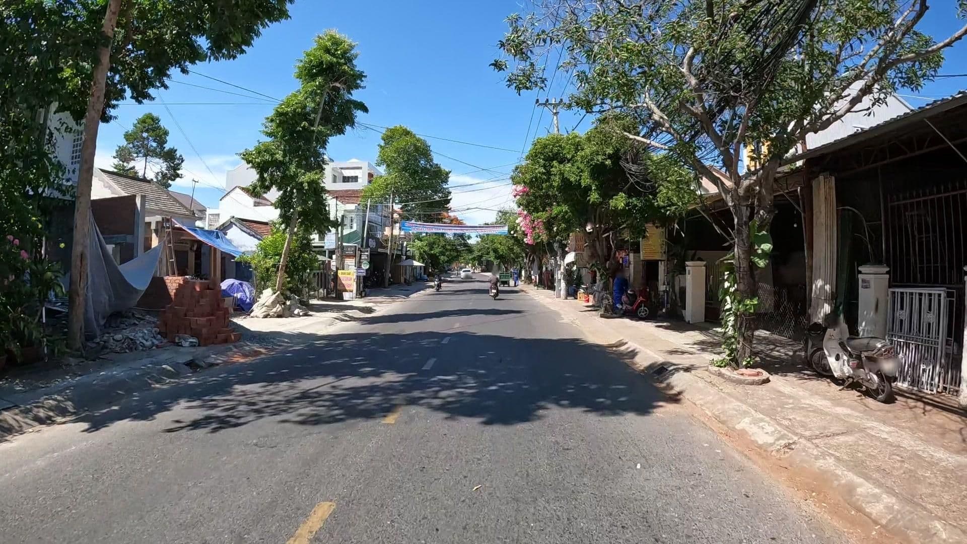 Street view near Ngan Phu Villa - Standard Single Room, Hoi An — © lucomsky (CC BY-SA · Mapillary)