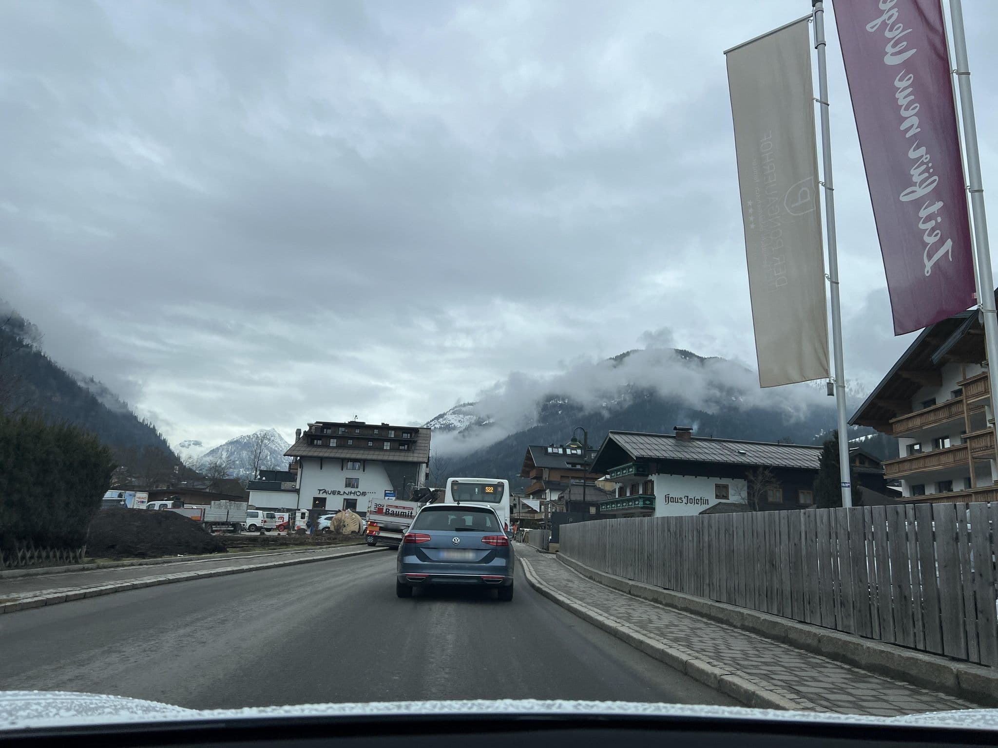Street view near Hotel Pongauerhof, Altenmarkt im Pongau — © ottor (CC BY-SA · Mapillary)