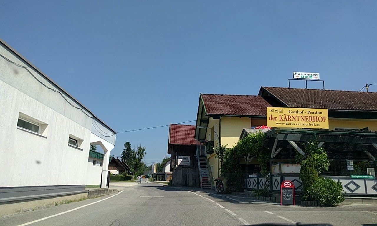Street view near Pension Duregger, Faak am See — © rumglotzer (CC BY-SA · Mapillary)