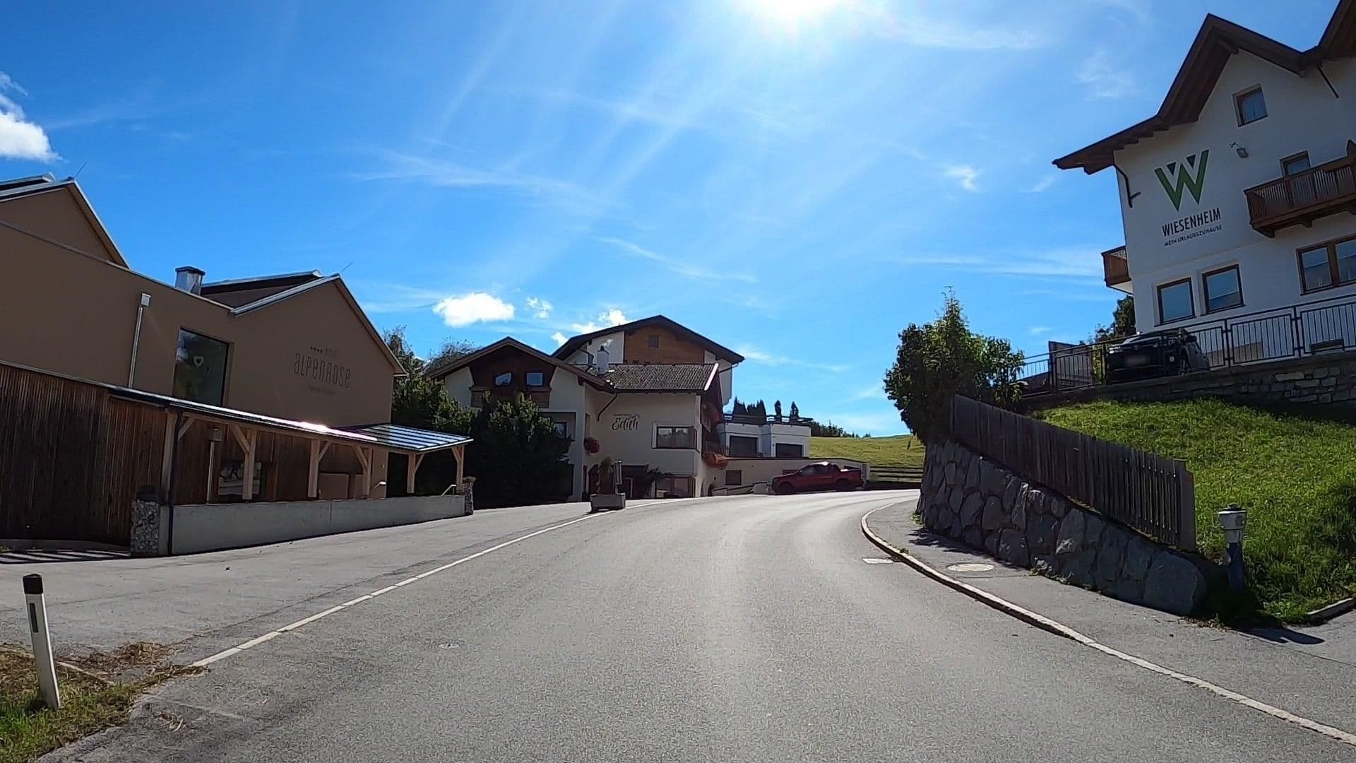 Street view near Hotel Wiesenheim, Fiss — © osmplus_org (CC BY-SA · Mapillary)
