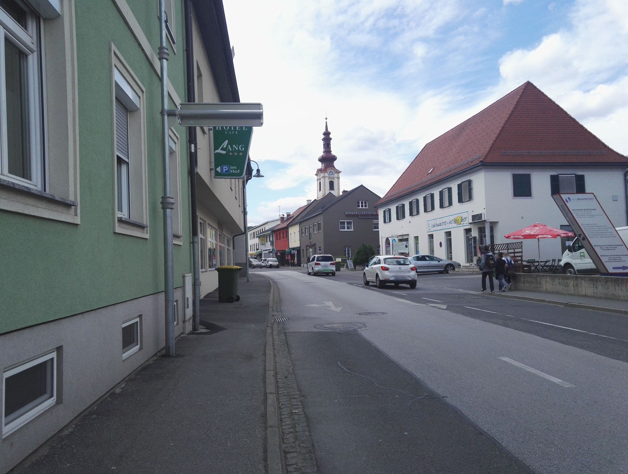 Street view near Hotel Lang, Leibnitz — © aceini (CC BY-SA · Mapillary)