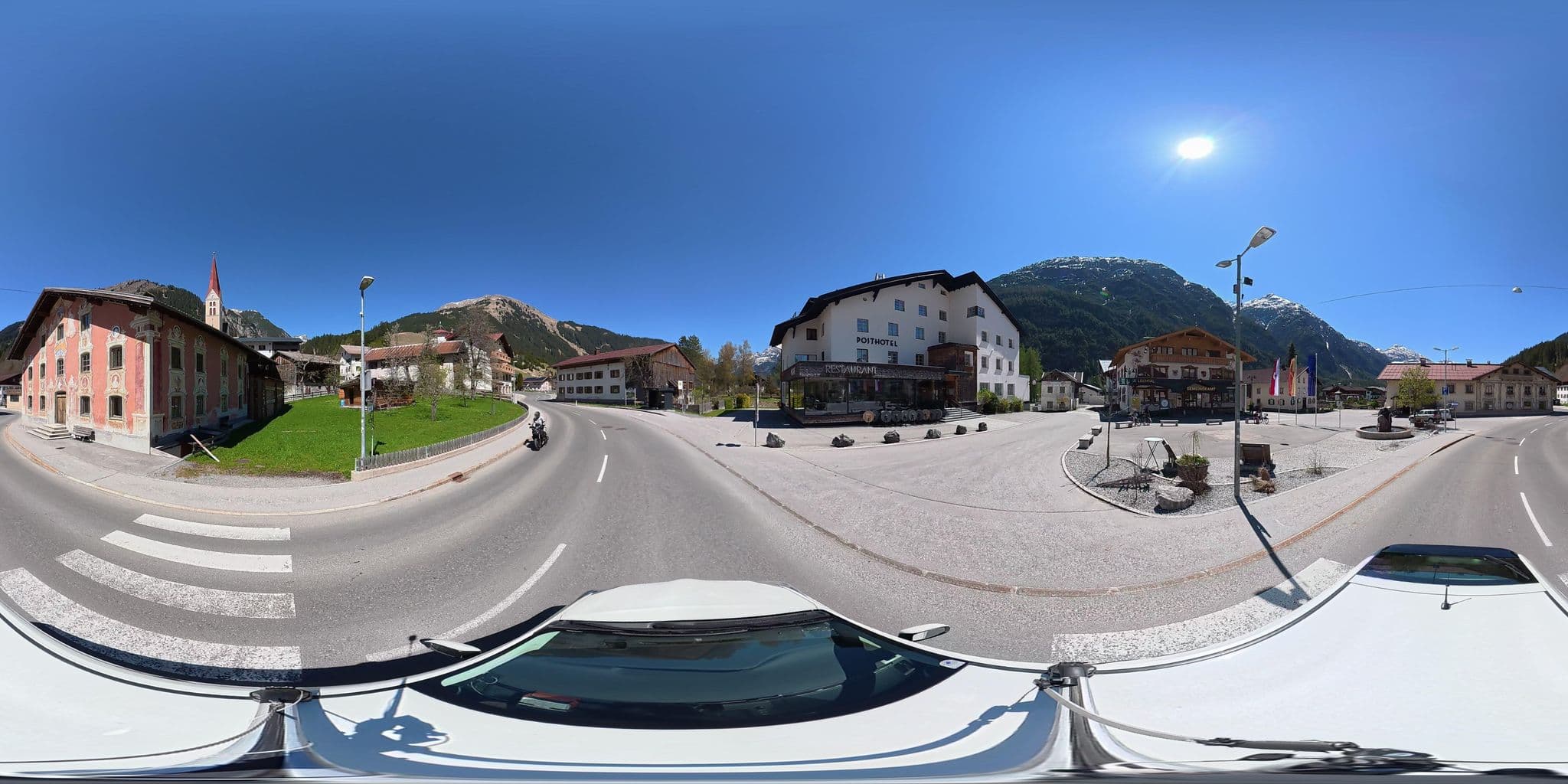 Street view near Posthotel Lechtal, Pettneu — © osmplus_org (CC BY-SA · Mapillary)
