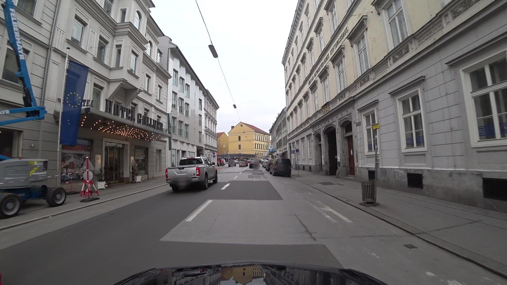 Street view near Hotel Gollner Graz, Graz — © josealb (CC BY-SA · Mapillary)