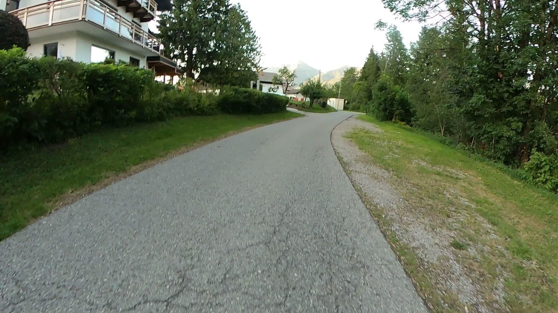 Street view near Alpenchalet am Lech, Lechaschau — © brokuli86 (CC BY-SA · Mapillary)