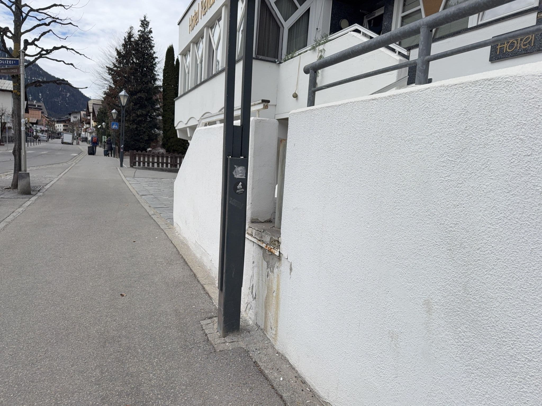 Street view near Rendlhof Hotel, St Anton am Arlberg — © RSTQ (CC BY-SA · Mapillary)
