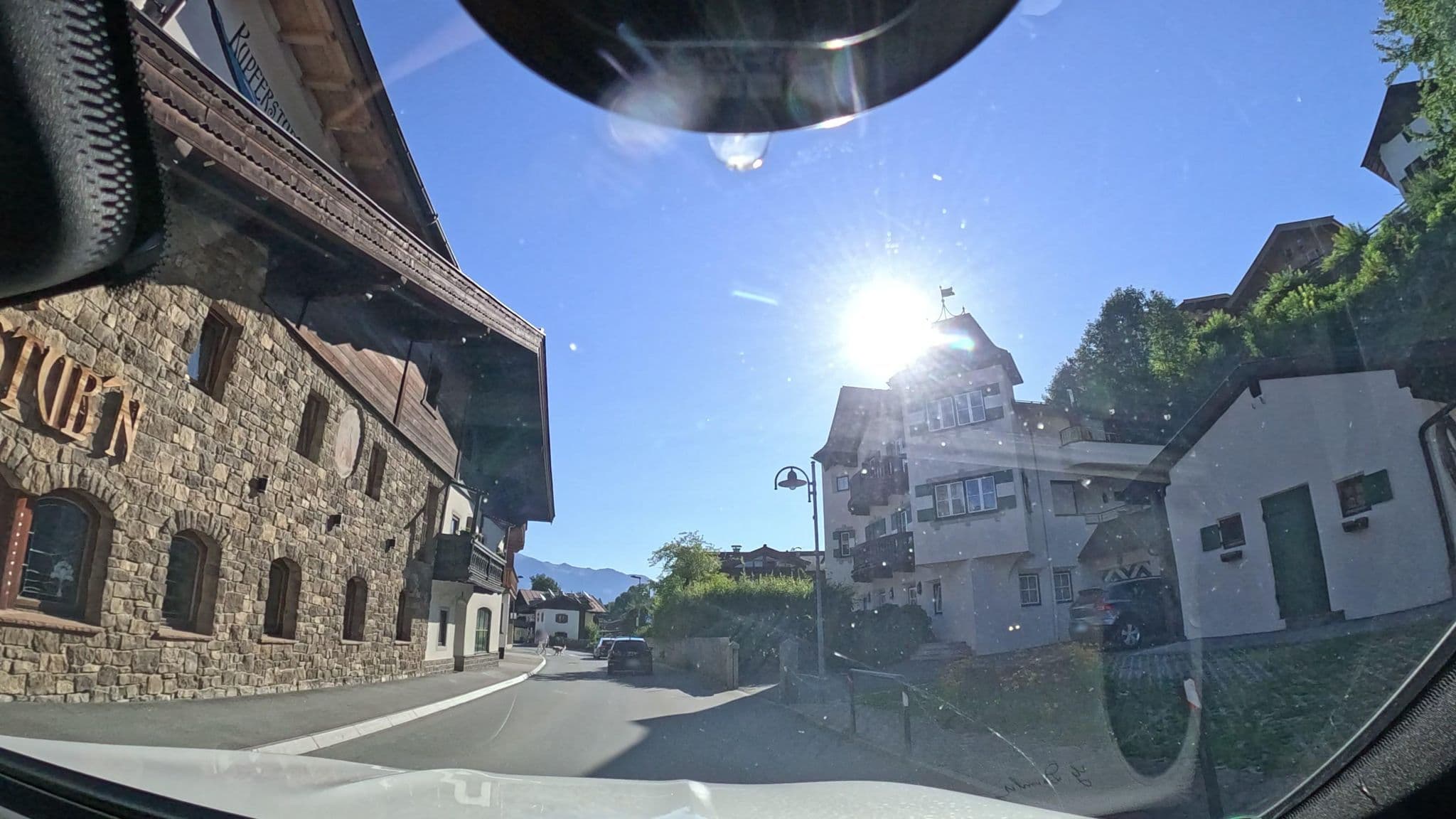 Street view near Schlössl Unterm Rain, Kirchberg in Tirol — © dapiang (CC BY-SA · Mapillary)