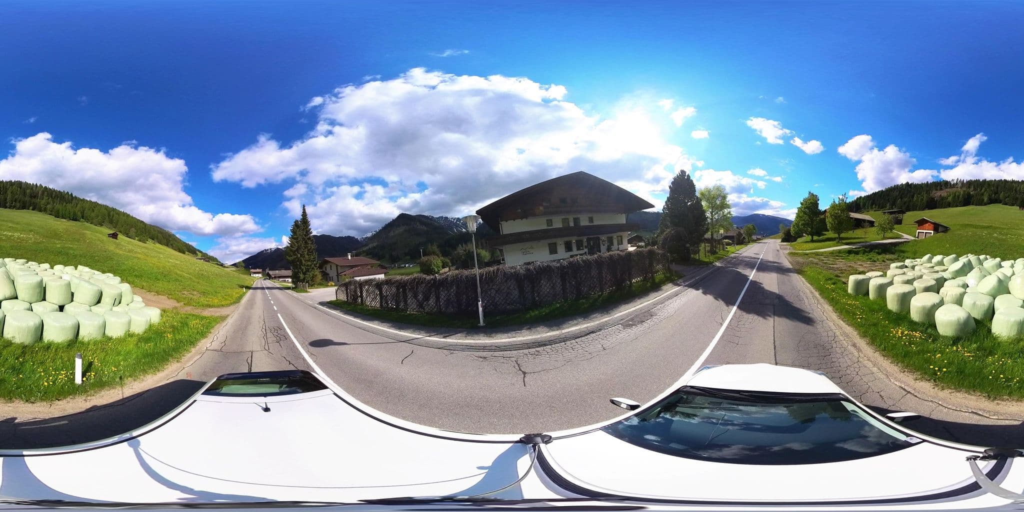 Street view near Hotel Cis, Sillian — © osmplus_org (CC BY-SA · Mapillary)