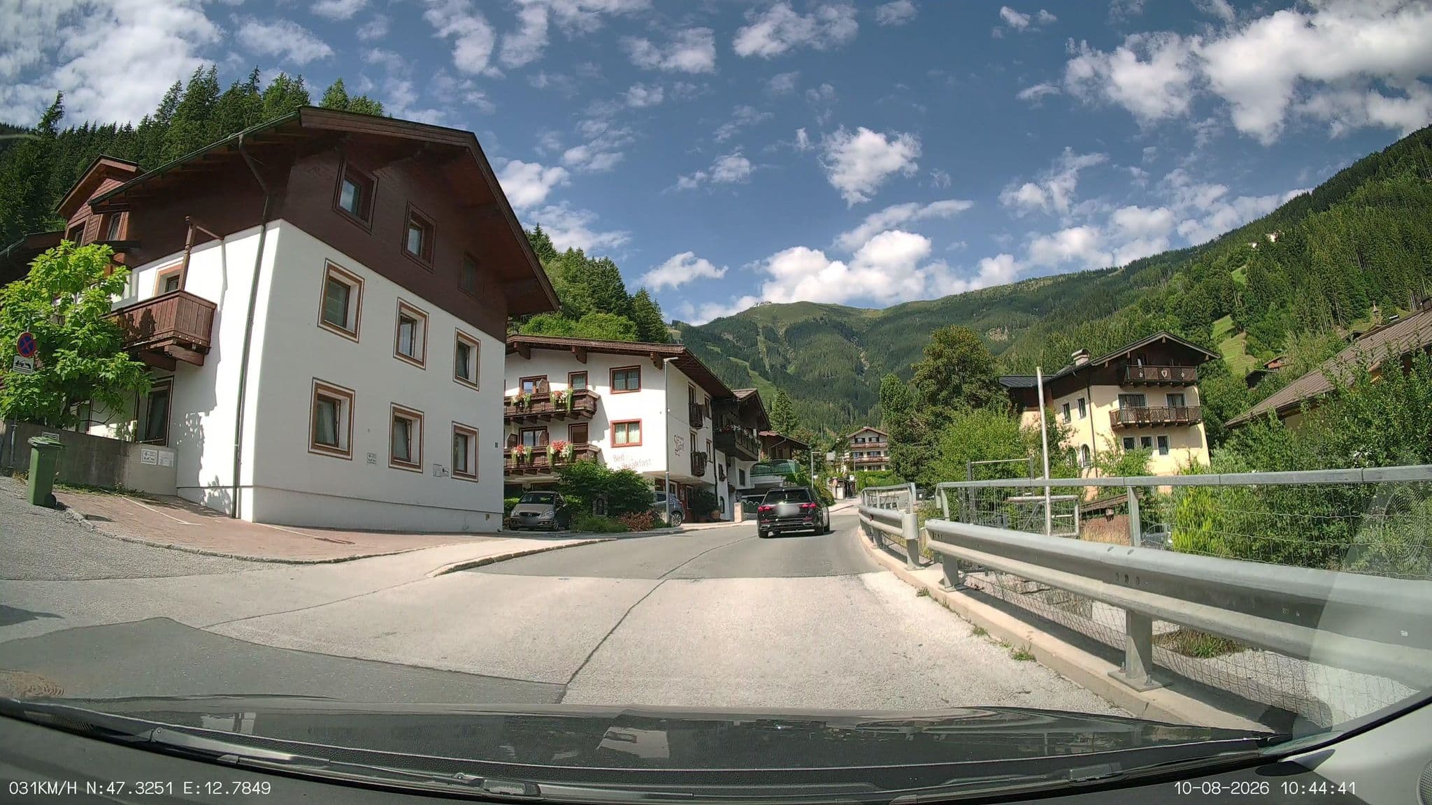 Street view near Self-Check-In - Schmittental Pension & Apartments, Zell am See — © heetENkoel (CC BY-SA · Mapillary)
