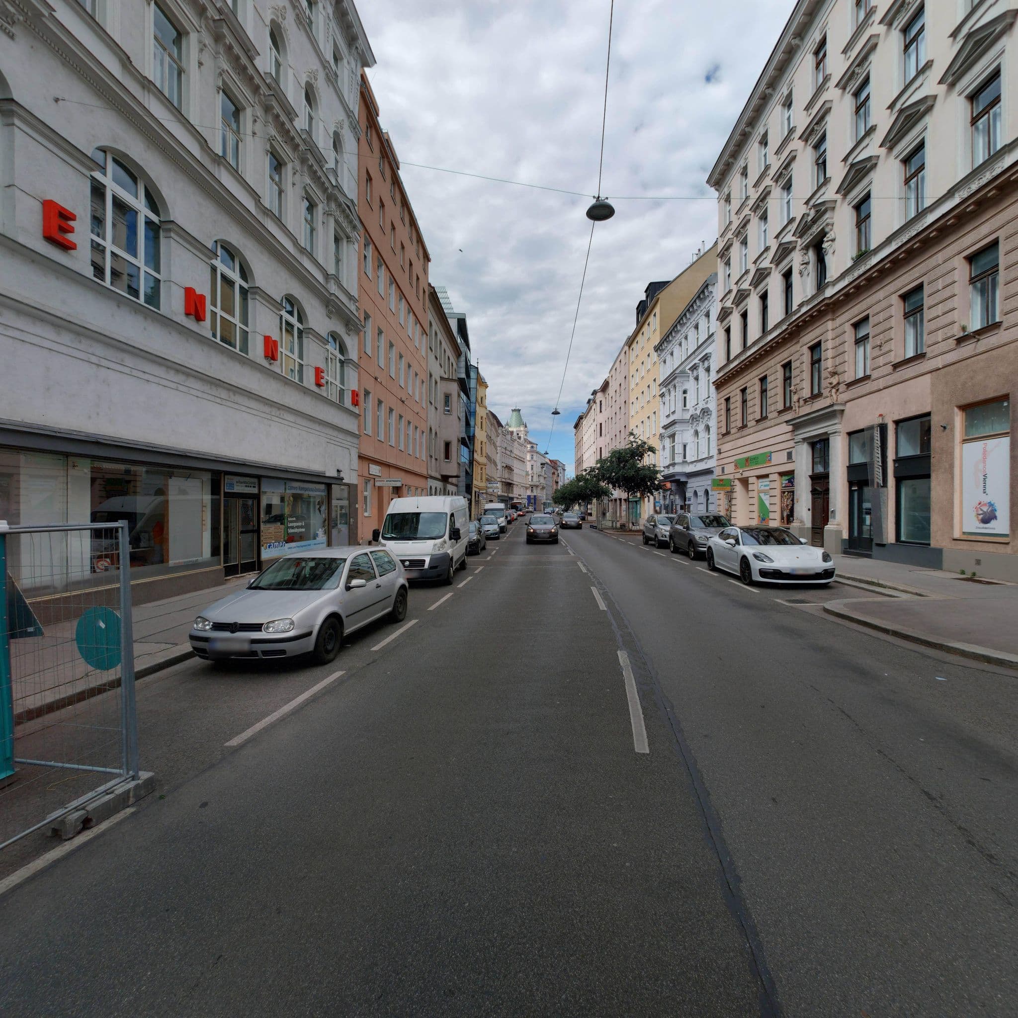Street view near Grey Palace, Margareten — © eliasgander (CC BY-SA · Mapillary)