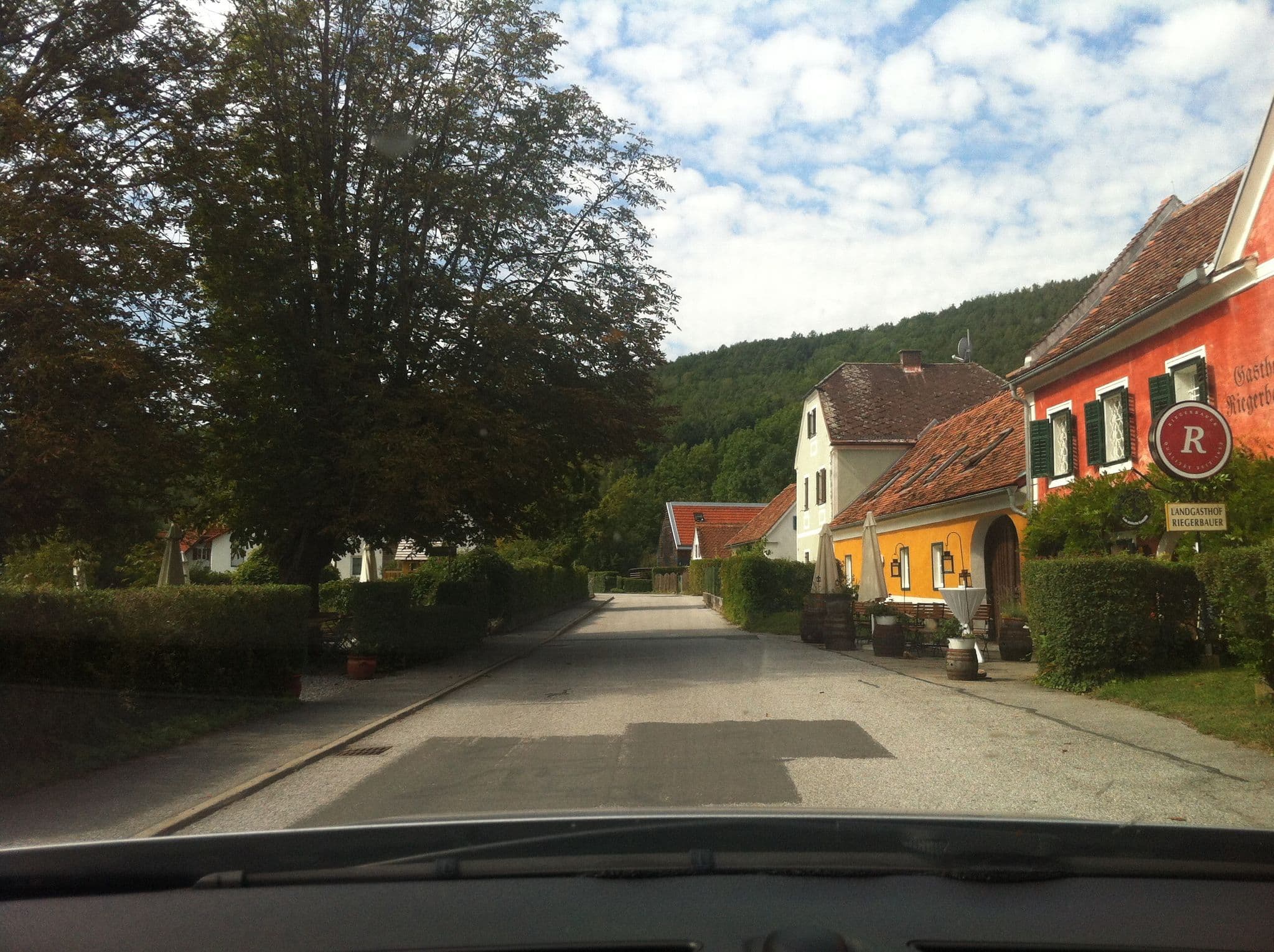 Street view near LANDGUT RIEGERBAUER, Pischelsdorf in der Steiermark — © tswa (CC BY-SA · Mapillary)