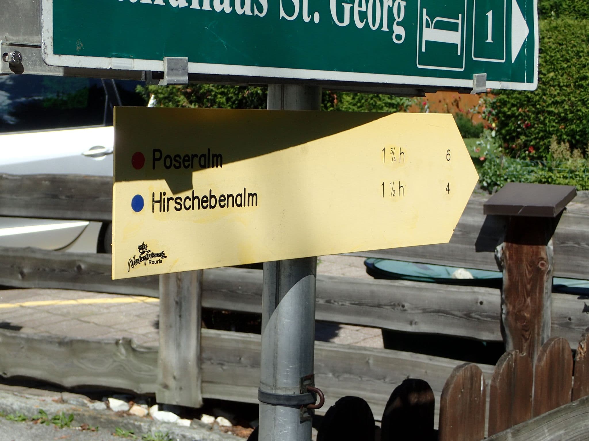 Street view near Pension und Appartements Weinschreiber, Rauris — © schermy_at (CC BY-SA · Mapillary)