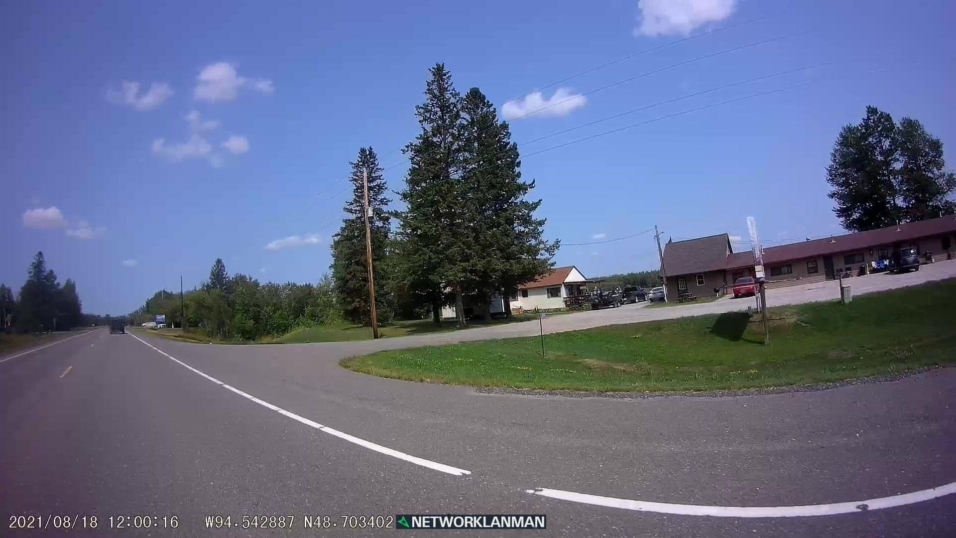 Street view near Royal Dutchman Resort, Baudette — © networklanman (CC BY-SA · Mapillary)