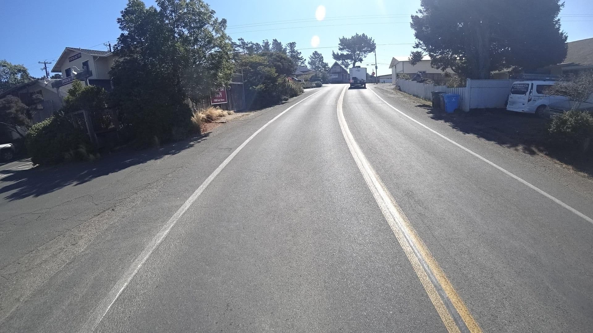 Street view near Bodega Bay Inn, Bodega Bay — © marker_geo (CC BY-SA · Mapillary)