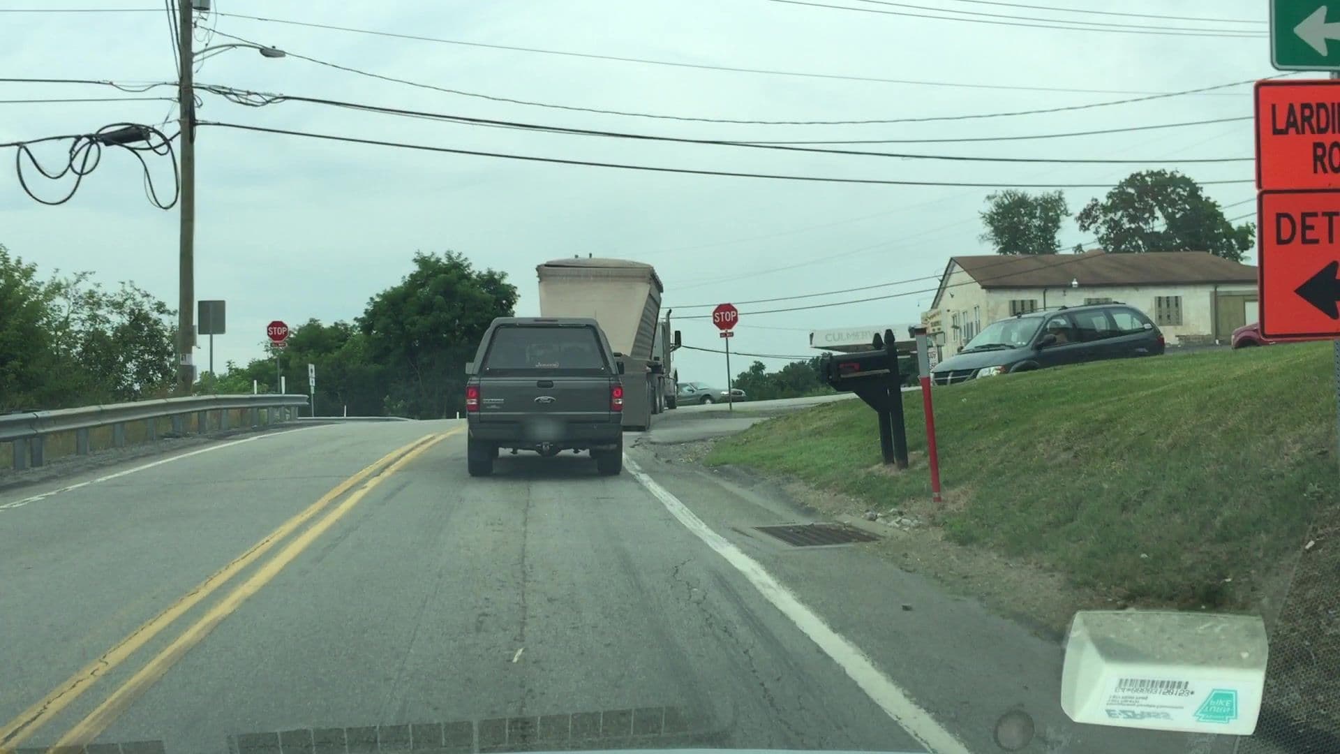 Street view near Hotel Crossroads, Curtisville — © lvl5 (CC BY-SA · Mapillary)