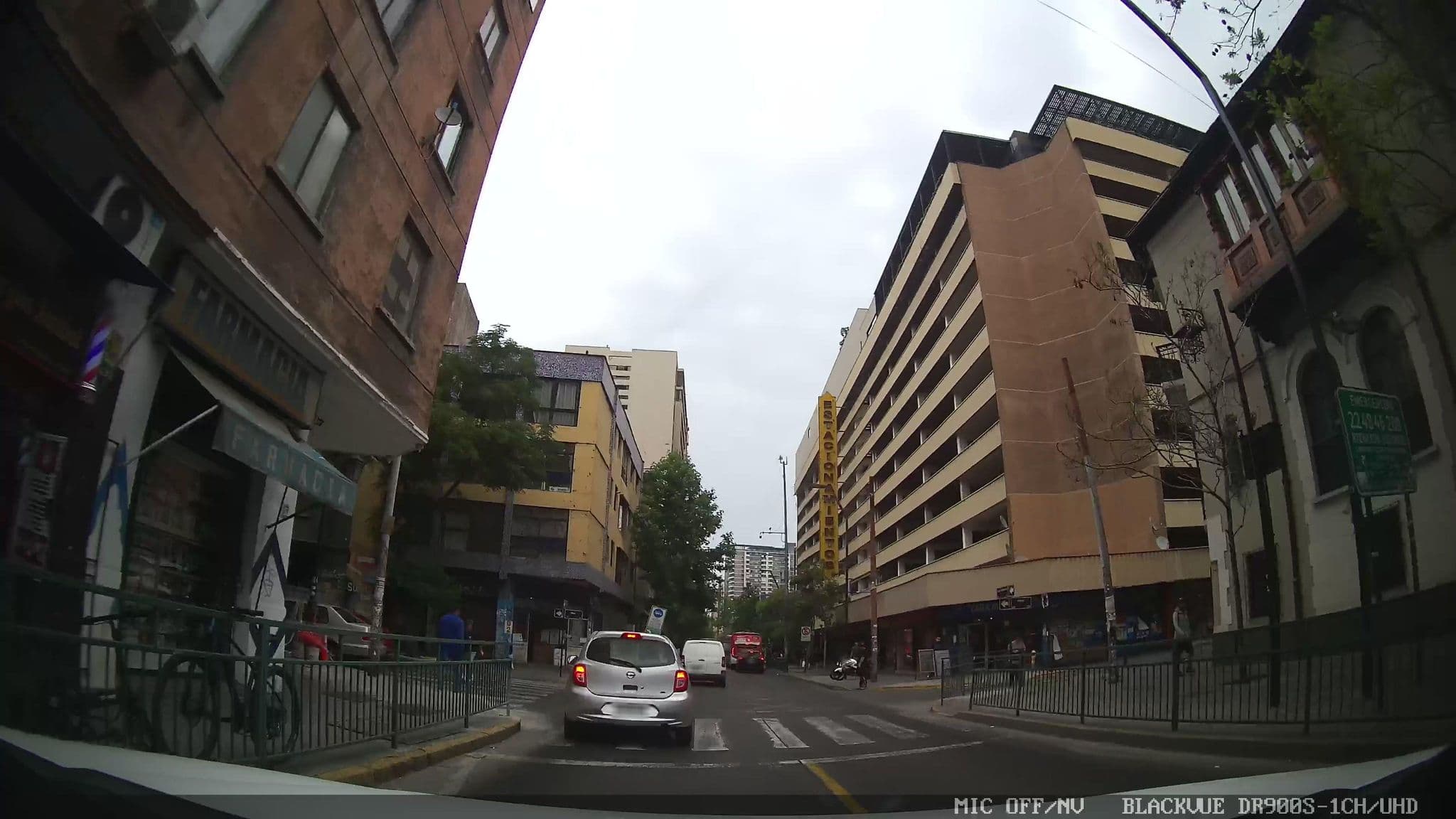 Street view near Hotel NovaPark, Santiago — © kaart_1 (CC BY-SA · Mapillary)