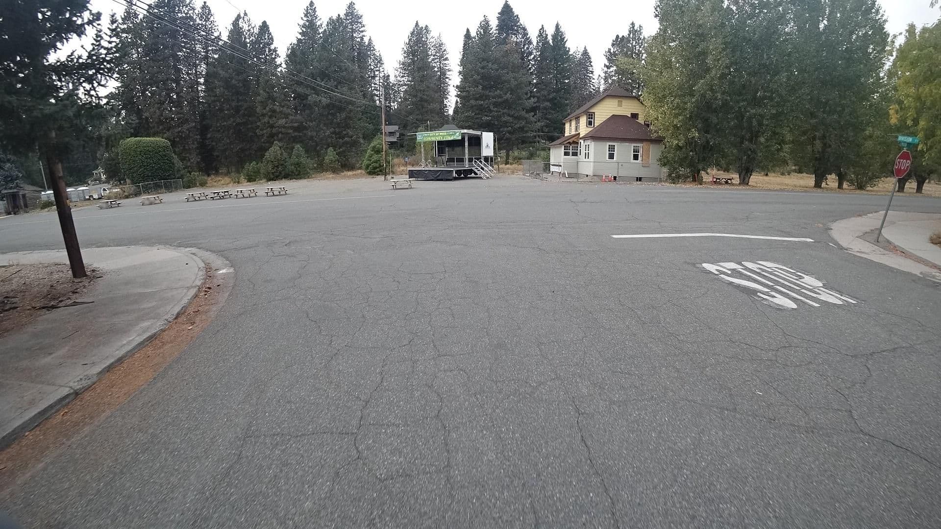 Street view near McCloud Hotel, McCloud — © marker_geo (CC BY-SA · Mapillary)