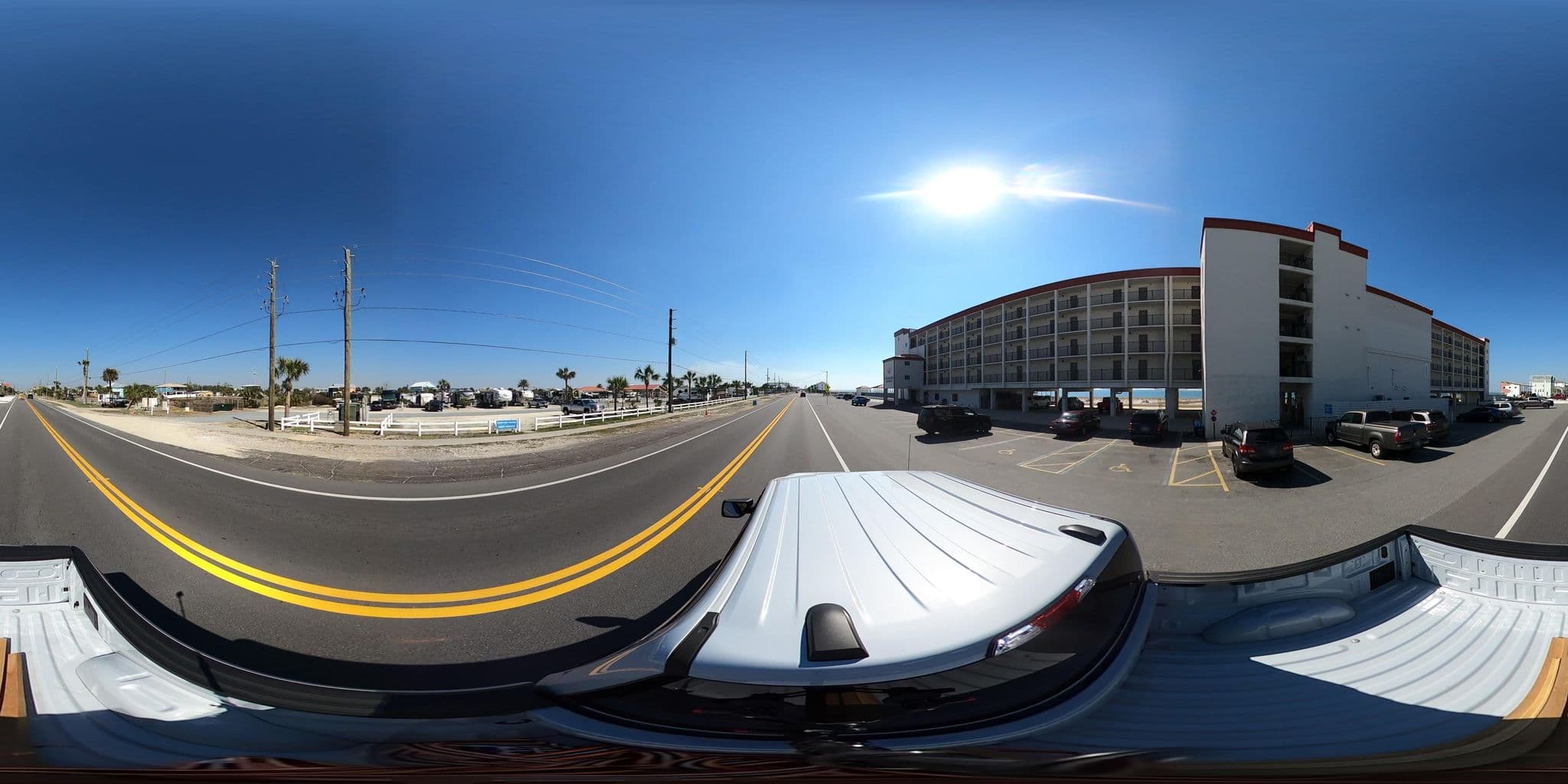 Street view near El Governor Beach Resort, Mexico Beach — © bchamberlain (CC BY-SA · Mapillary)