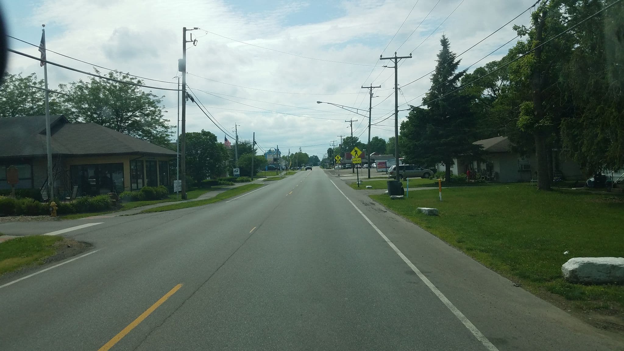 Street view near Adorable Buckeye Lake Cottage - Entire Place, Buckeye Lake — © jbthemilker (CC BY-SA · Mapillary)